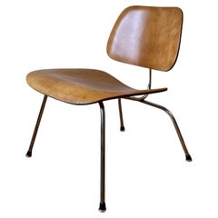 Eames Molded Plywood Lounge Chair Metal Base (LCM), Circa 1950s