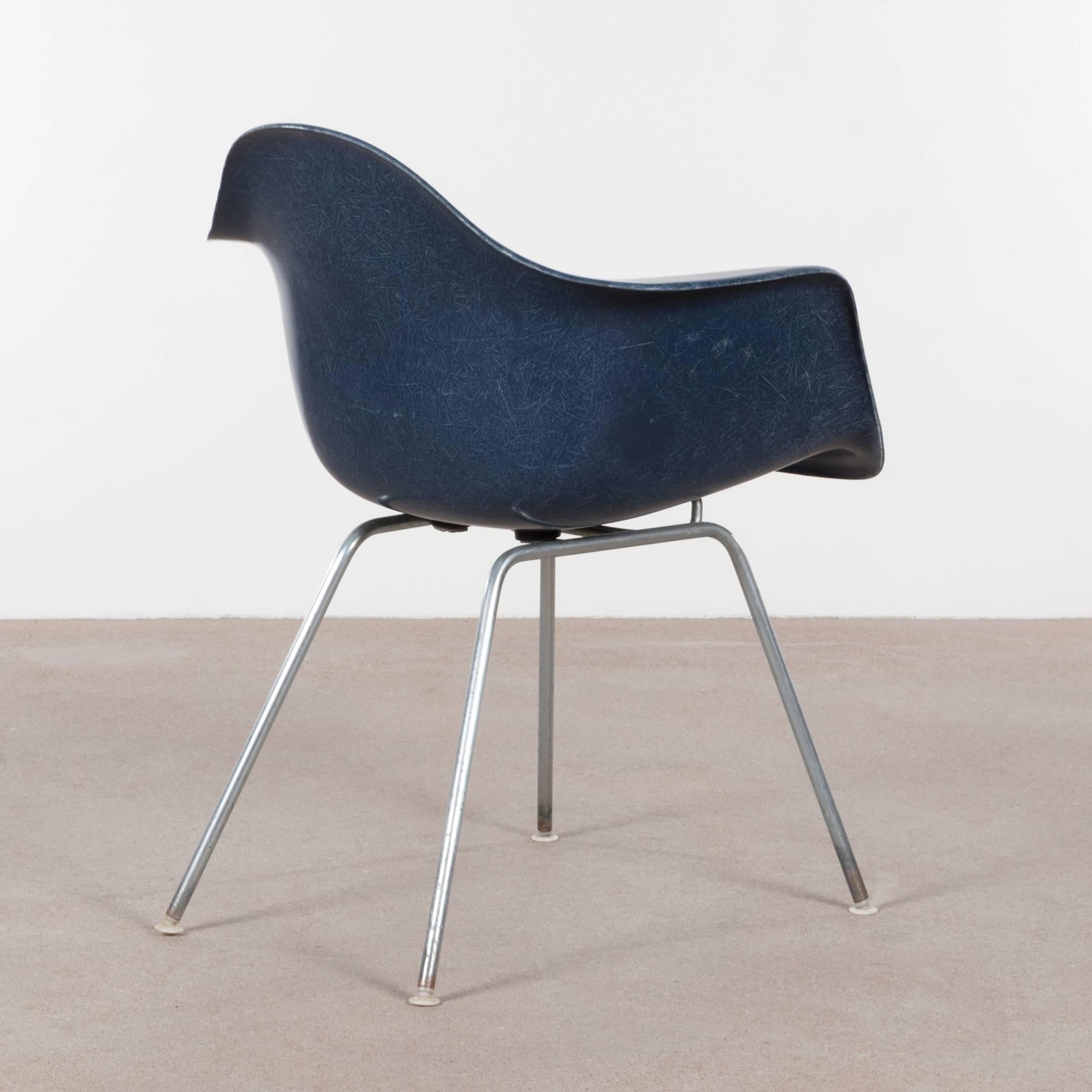 Mid-Century Modern Eames Navy Blue Dax Dining Chair for Herman Miller, 1960s