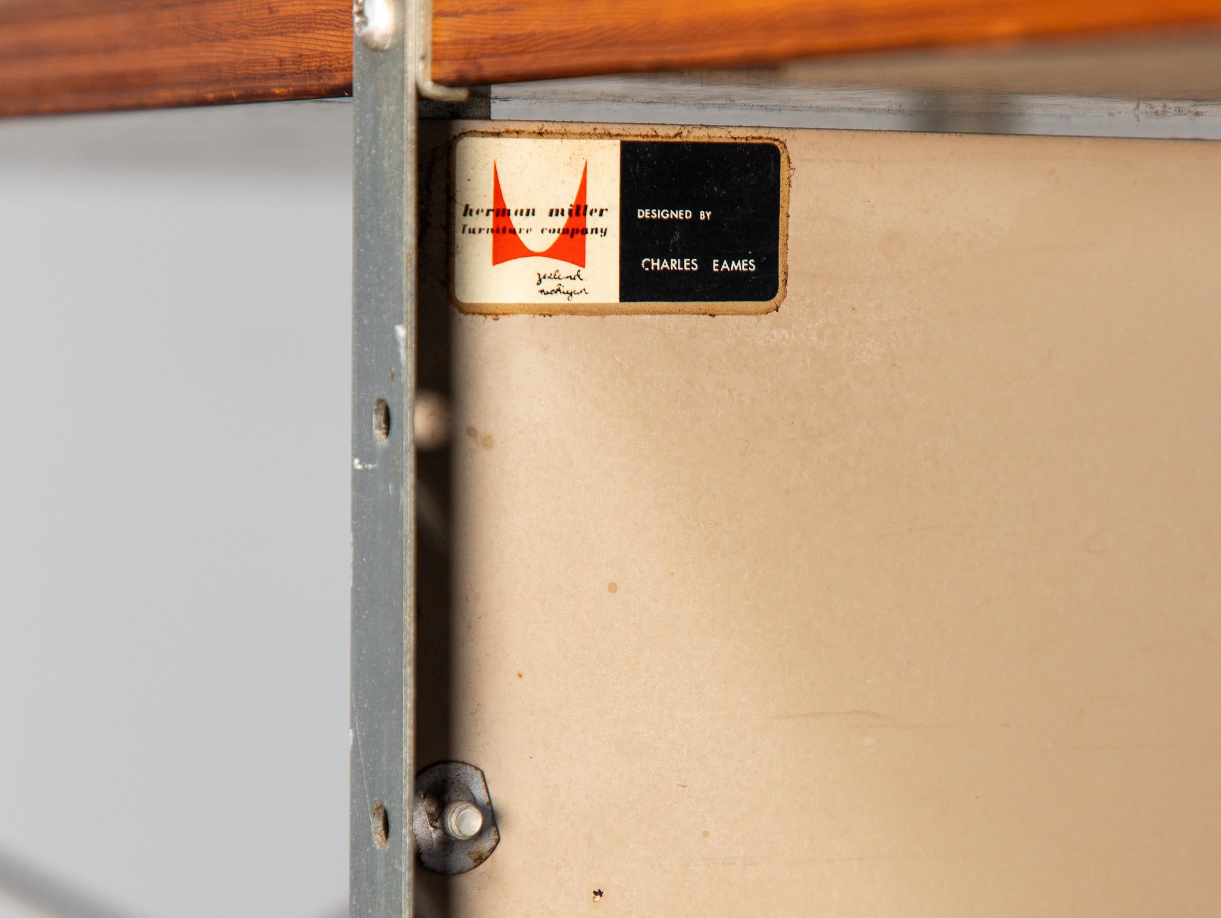 Unità di archiviazione Eames Original di prima generazione ESU 200-N in vendita 7