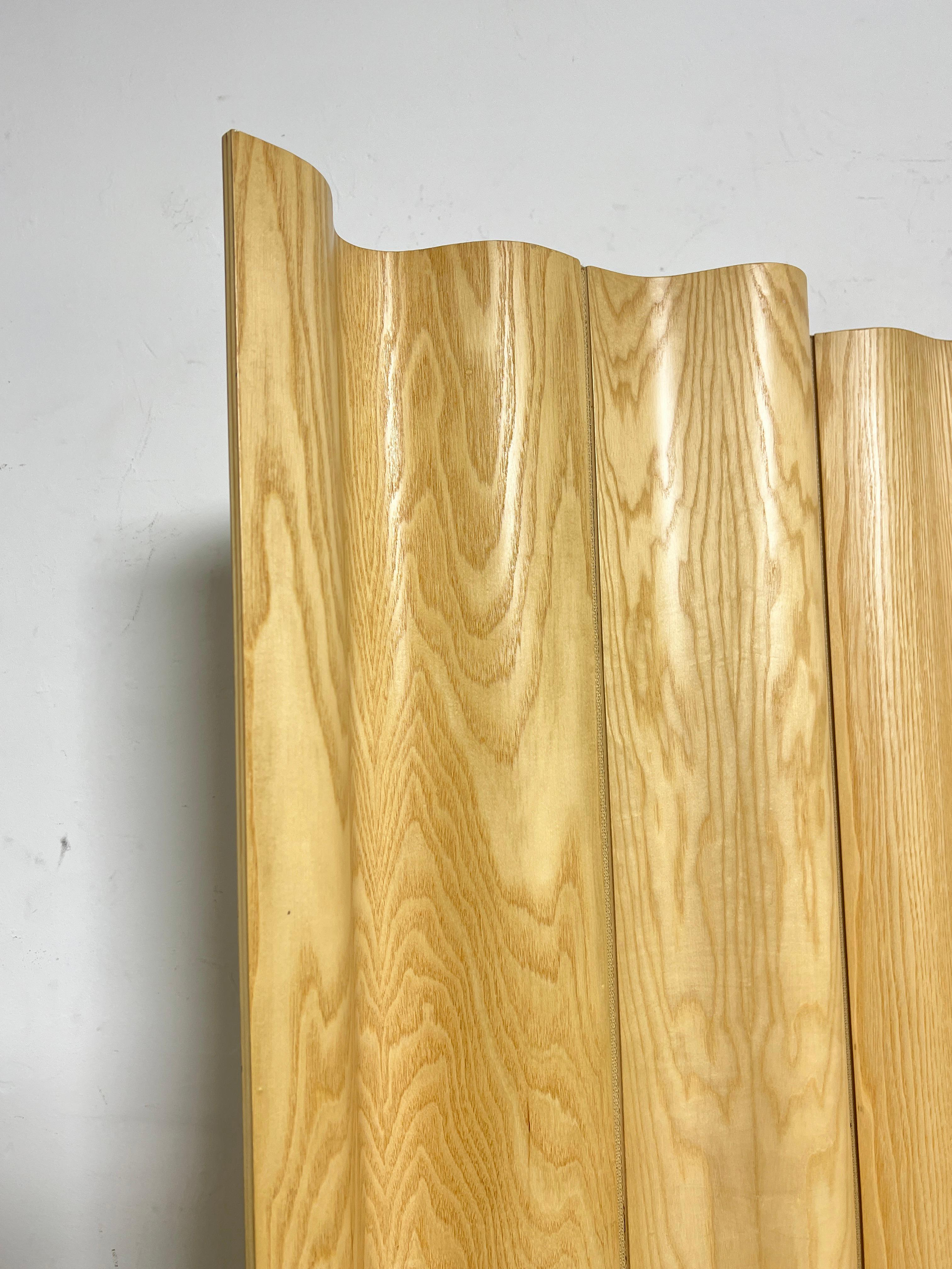Toile Eames Plywood FSW-6 Folding Screen / Room Divider Circa 2010s en vente