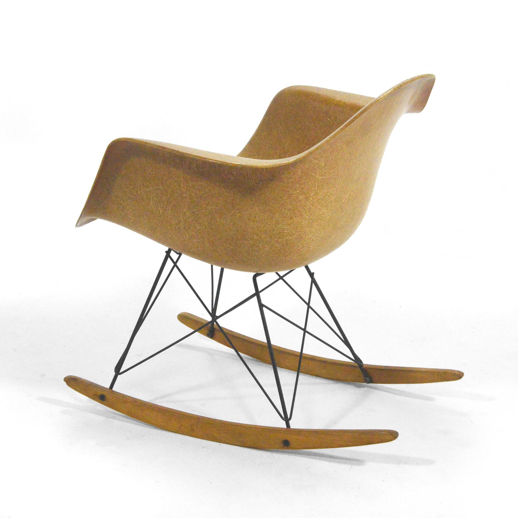 Eames RAR Rocking Chair by Zenith for Herman Miller In Good Condition For Sale In Highland, IN