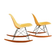 Fauteuil à bascule Eames RAR