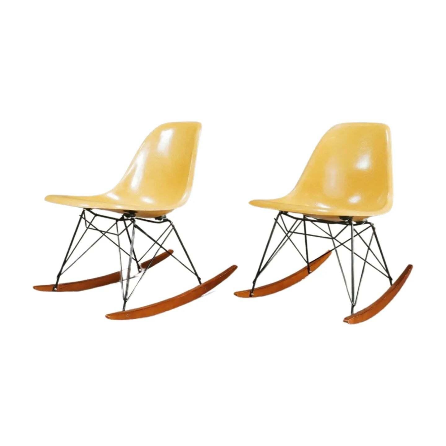 Eames RAR Schaukelstuhl (Moderne der Mitte des Jahrhunderts)