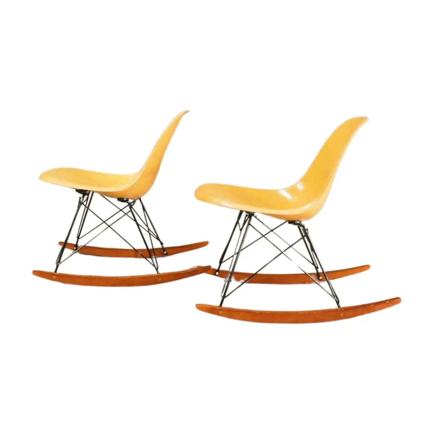 Eames RAR Schaukelstuhl (Mitte des 20. Jahrhunderts)