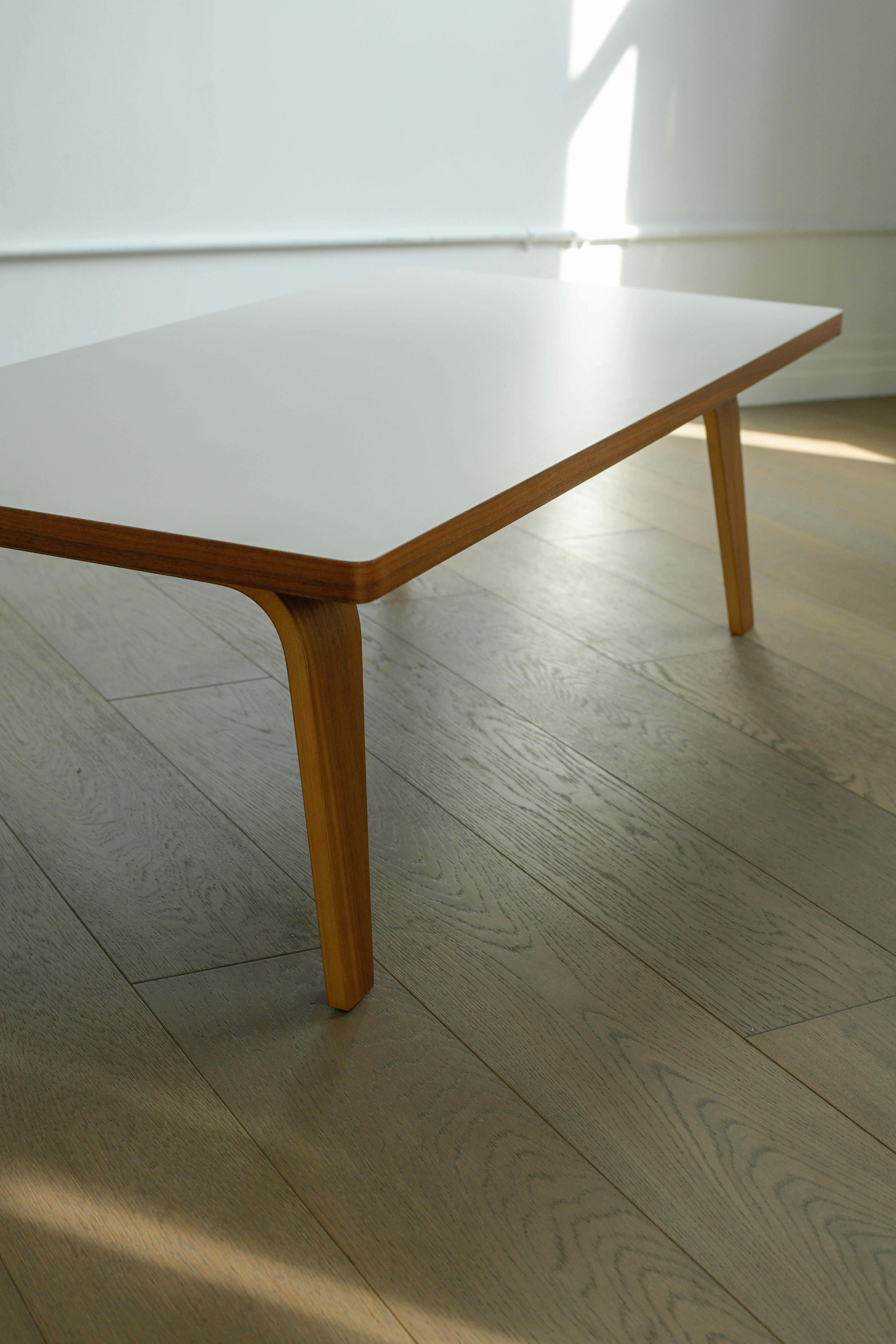 Mid-Century Modern Eames Rectangular Coffee Table for Herman Miller For Sale