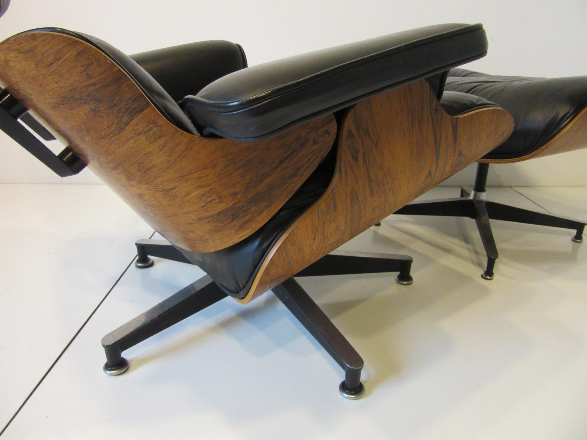 Eames Rosewood 670 Lounge Chair with Ottoman by Herman Miller 4