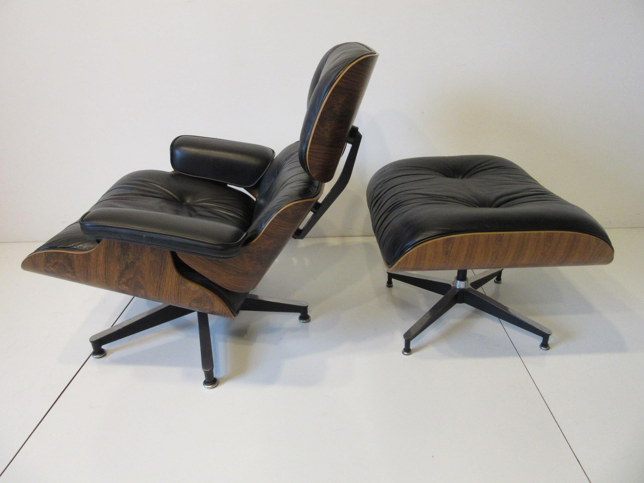 American Eames Rosewood 670 Lounge Chair with Ottoman by Herman Miller
