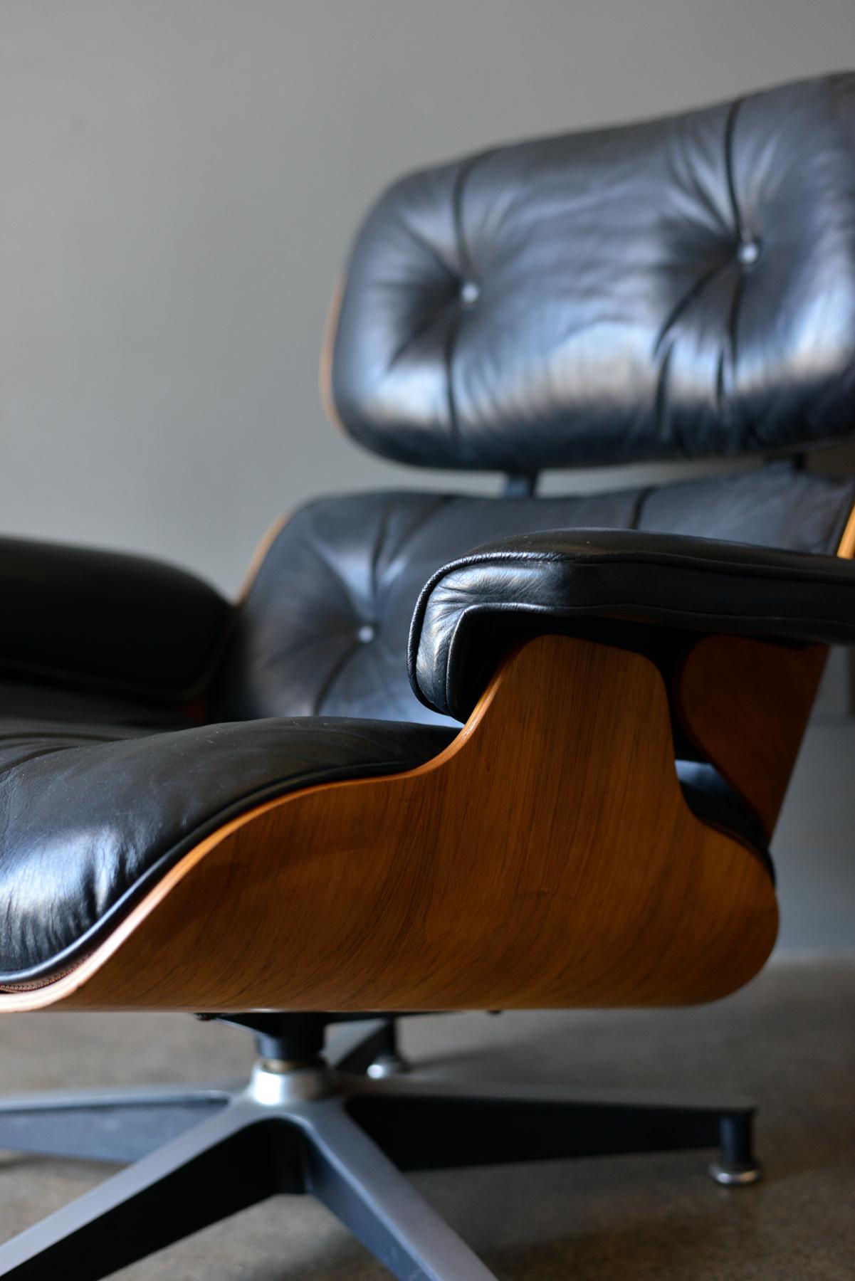 Eames Rosewood Lounge Chair and Ottoman, circa 1971 3