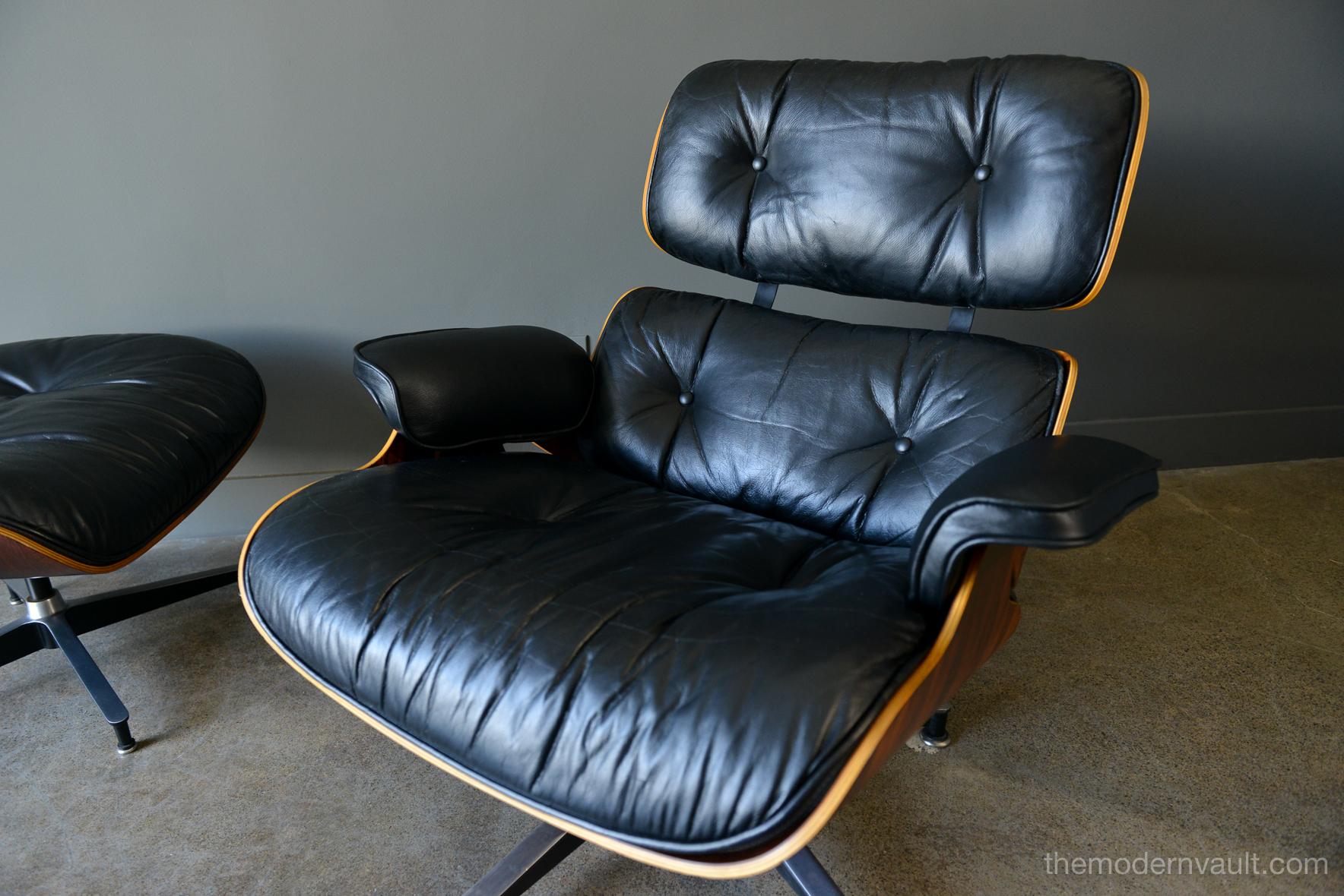 Late 20th Century Eames Rosewood Lounge Chair and Ottoman, circa 1971