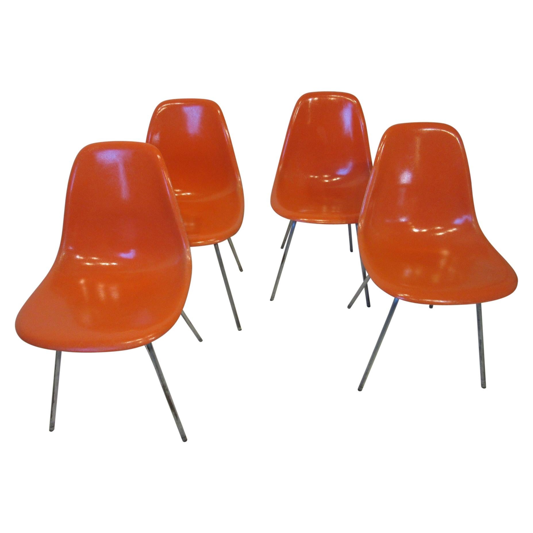 Eames Scoop Dining Side Chairs for Herman Miller