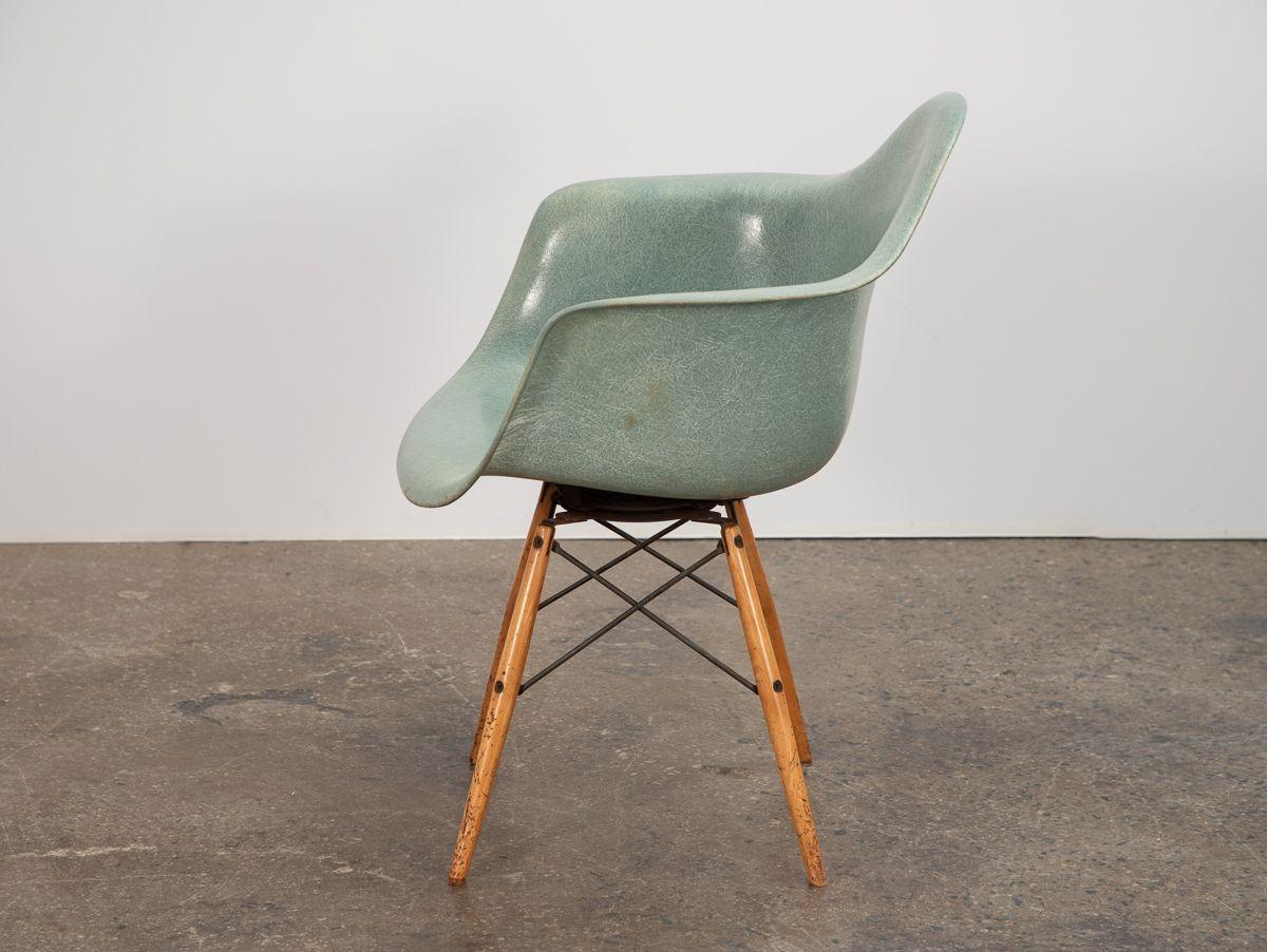 Eames Seafoam Rope-Edge Zenith Armchair In Good Condition For Sale In Brooklyn, NY