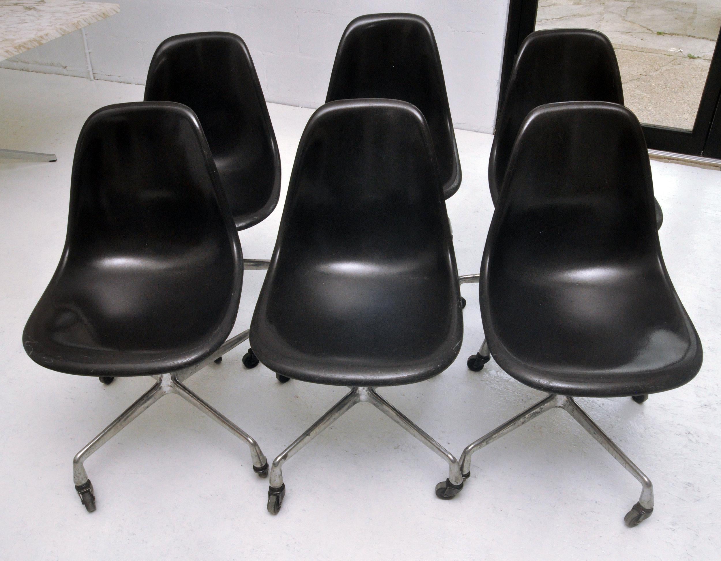 20th Century Eames Shell Chairs, Set of 6