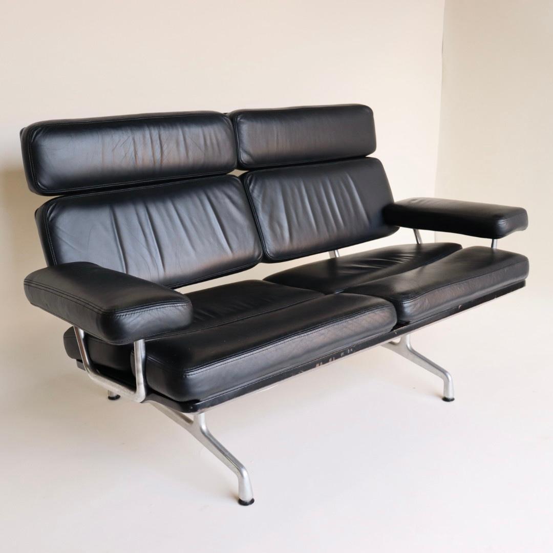 Late 20th Century Eames Sofa in Black Leather and Black Lacquer by Herman Miller