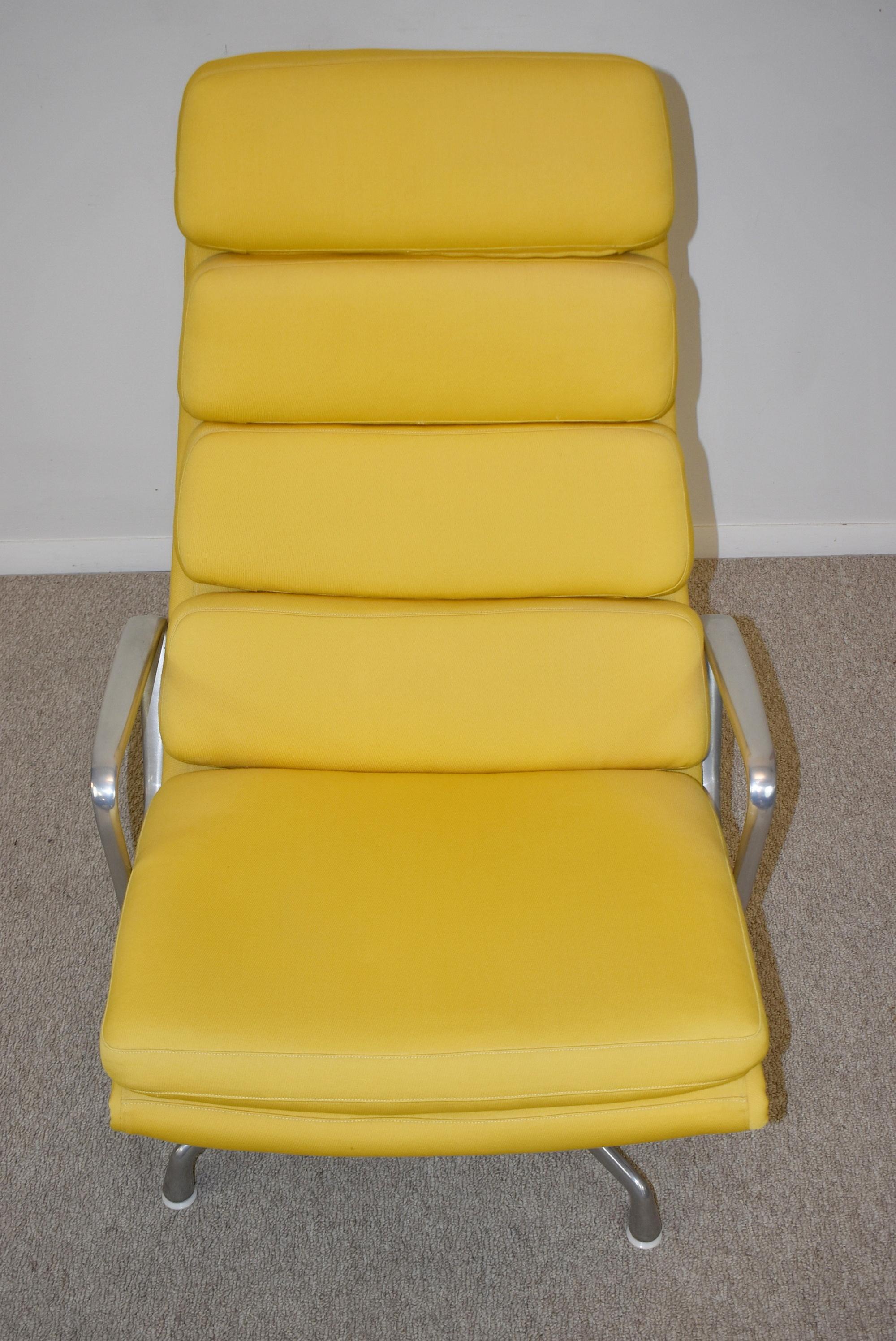 20th Century Eames Soft Pad Chair, Executive Height in Yellow for Herman Miller