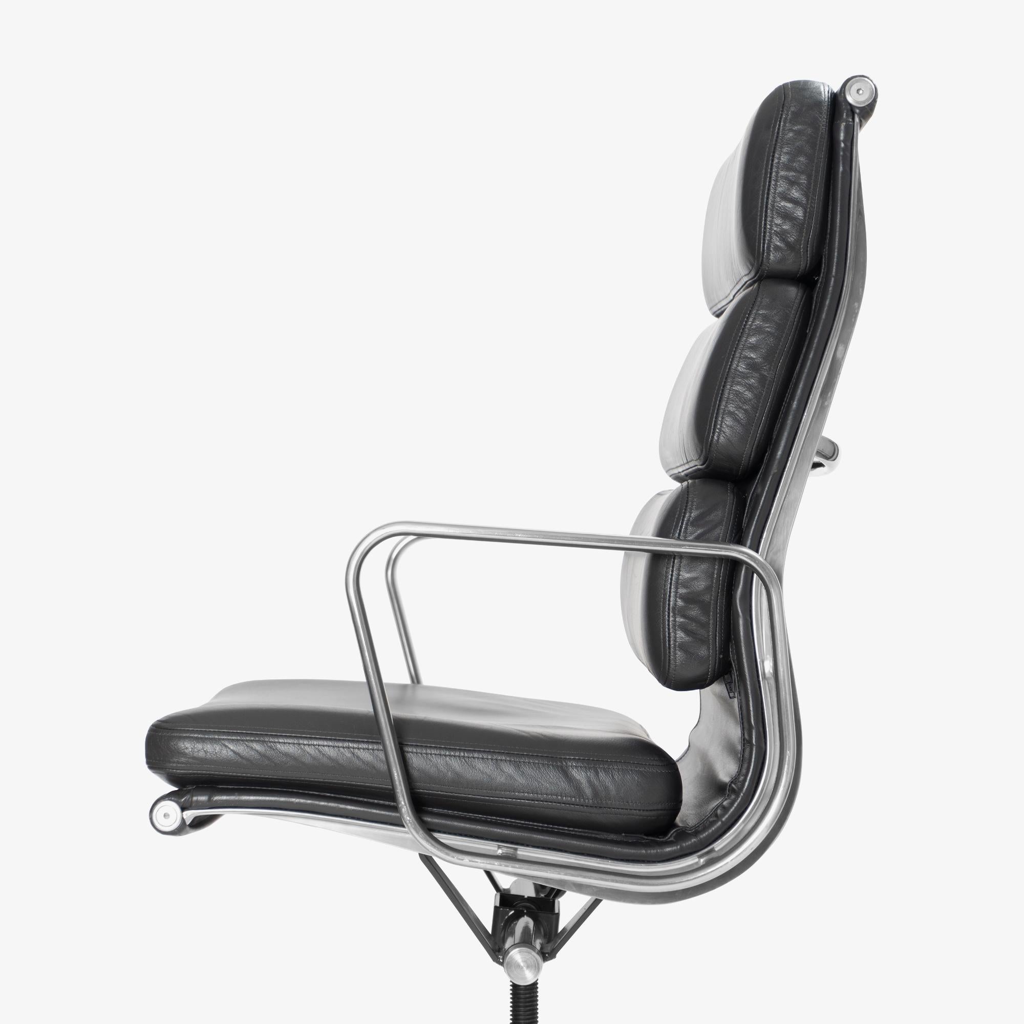 Contemporary Eames Soft-Pad Executive Chairs in Smoke Gray Leather by Herman Miller For Sale