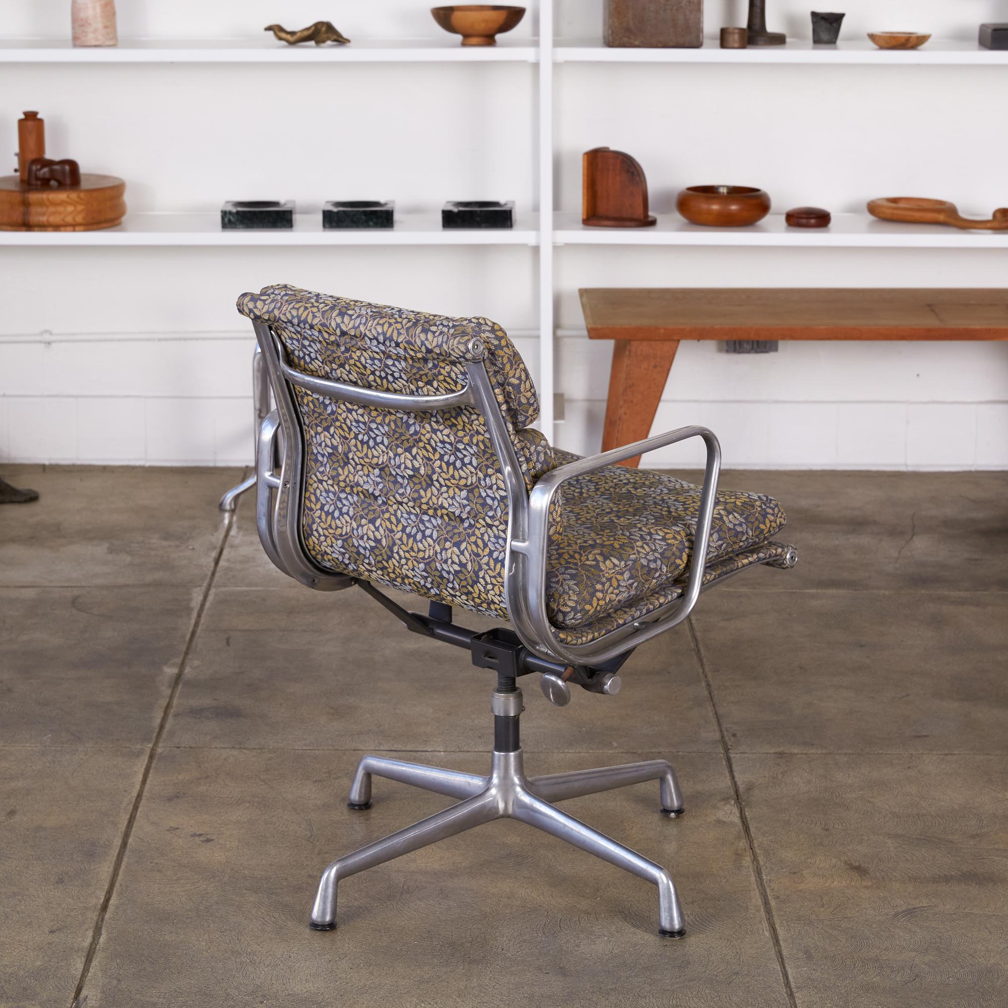 Eames Soft Pad Management Chairs for Herman Miller 4