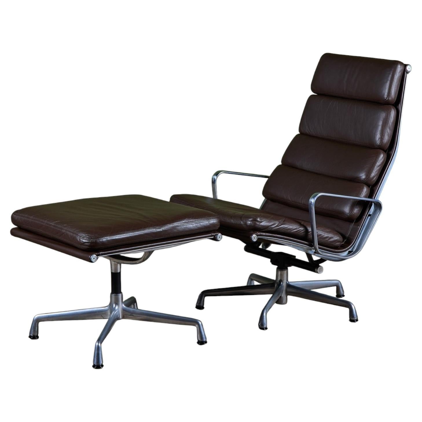 Pre-owned Charles And Ray Eames Eames Soft Pad Management Lounge Chair And Ottoman For Herman Miller In Black