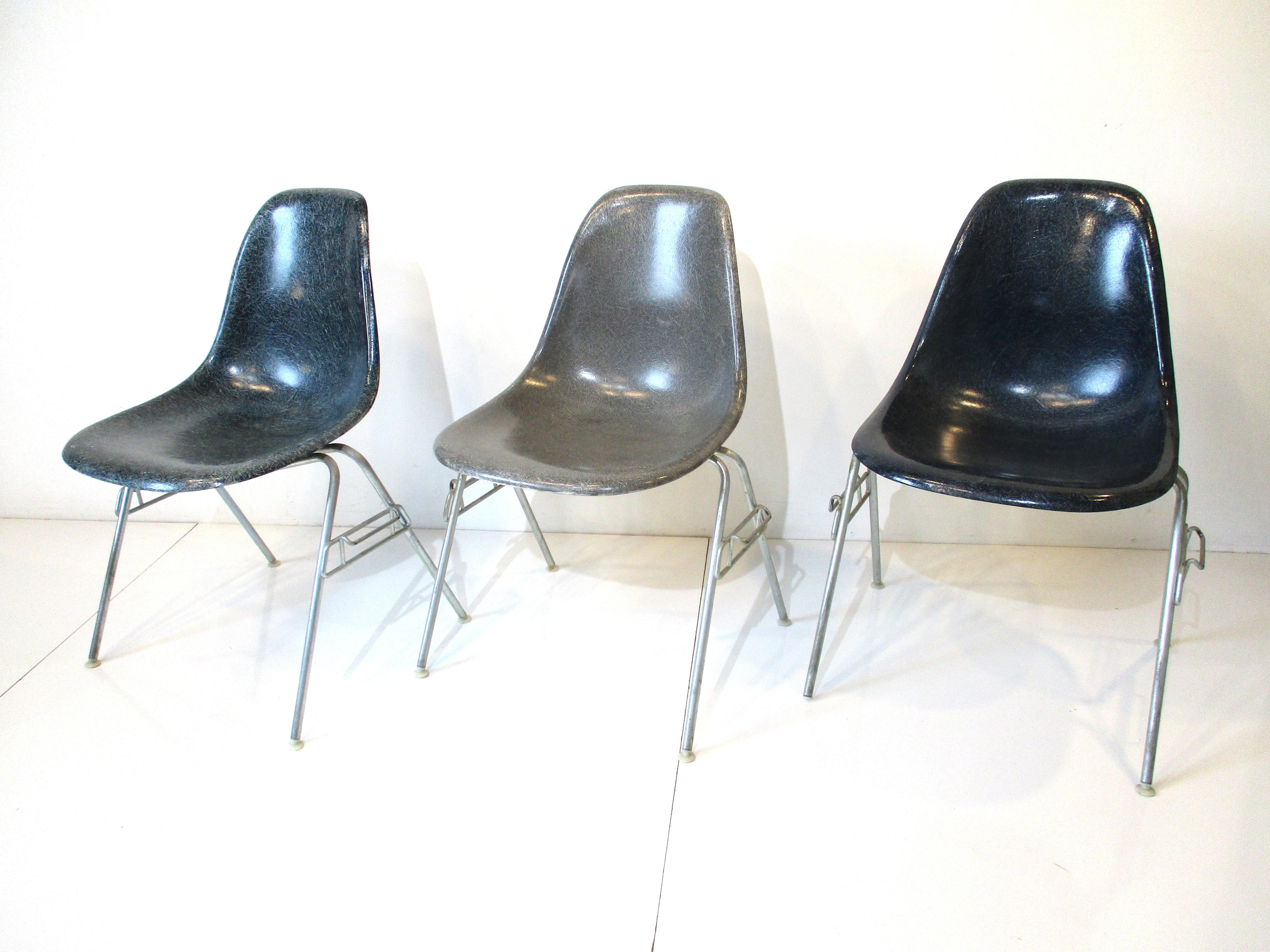 Eames Stacking DSS Side Shell Chairs for Herman Miller 5