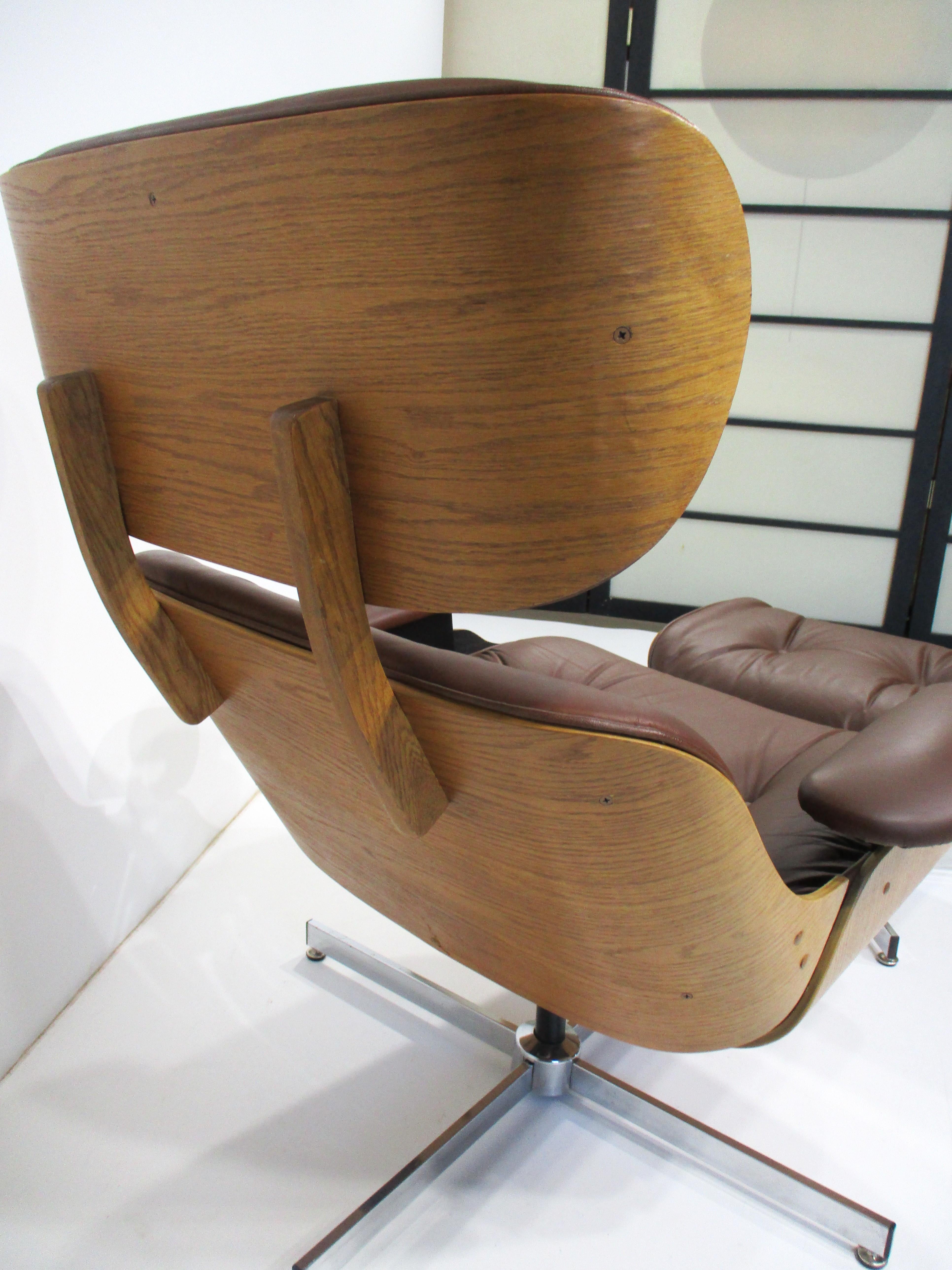Eames Styled Leather Lounge Chair / Ottoman by Charlton en vente 1