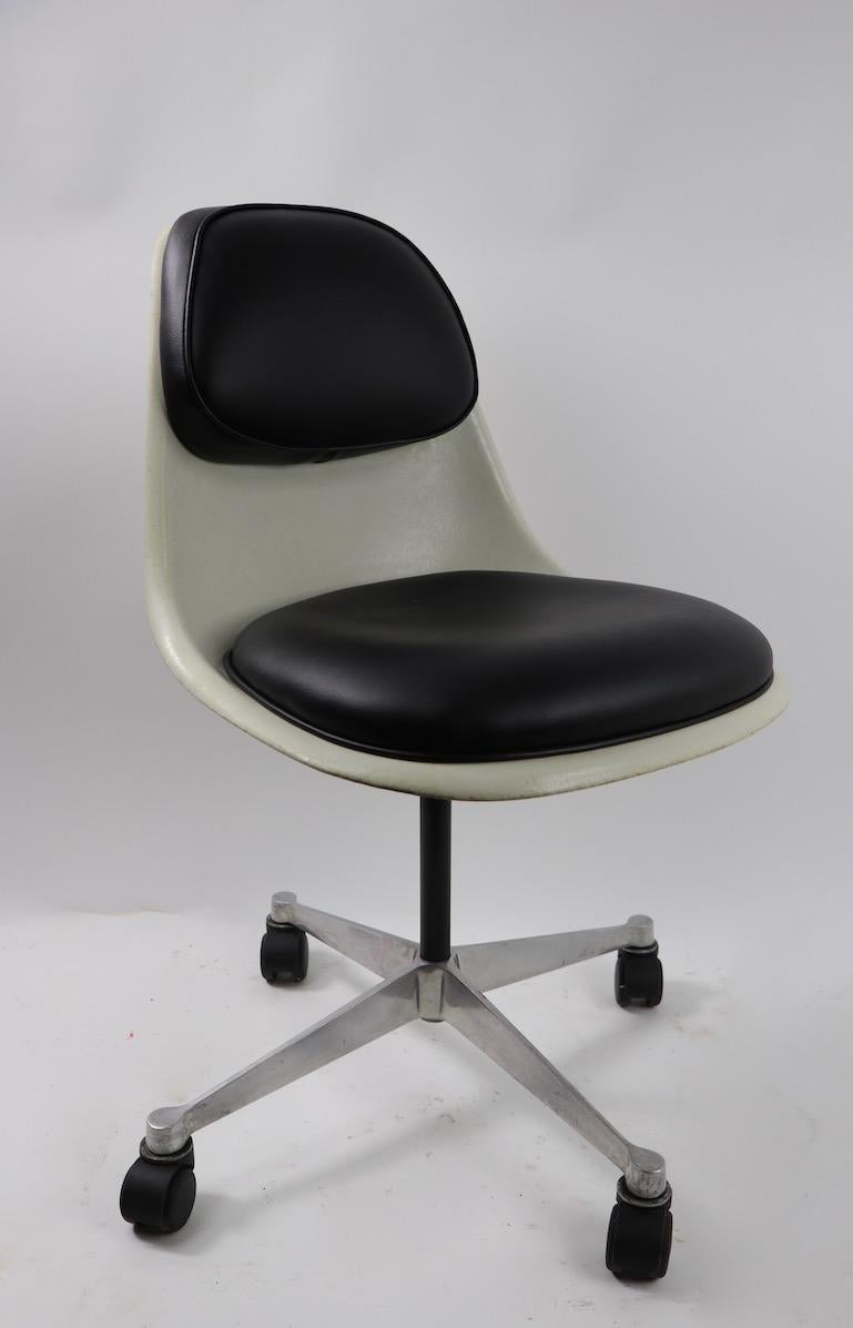 Aluminum Eames Swivel Desk Chair with attached Pad Upholstery
