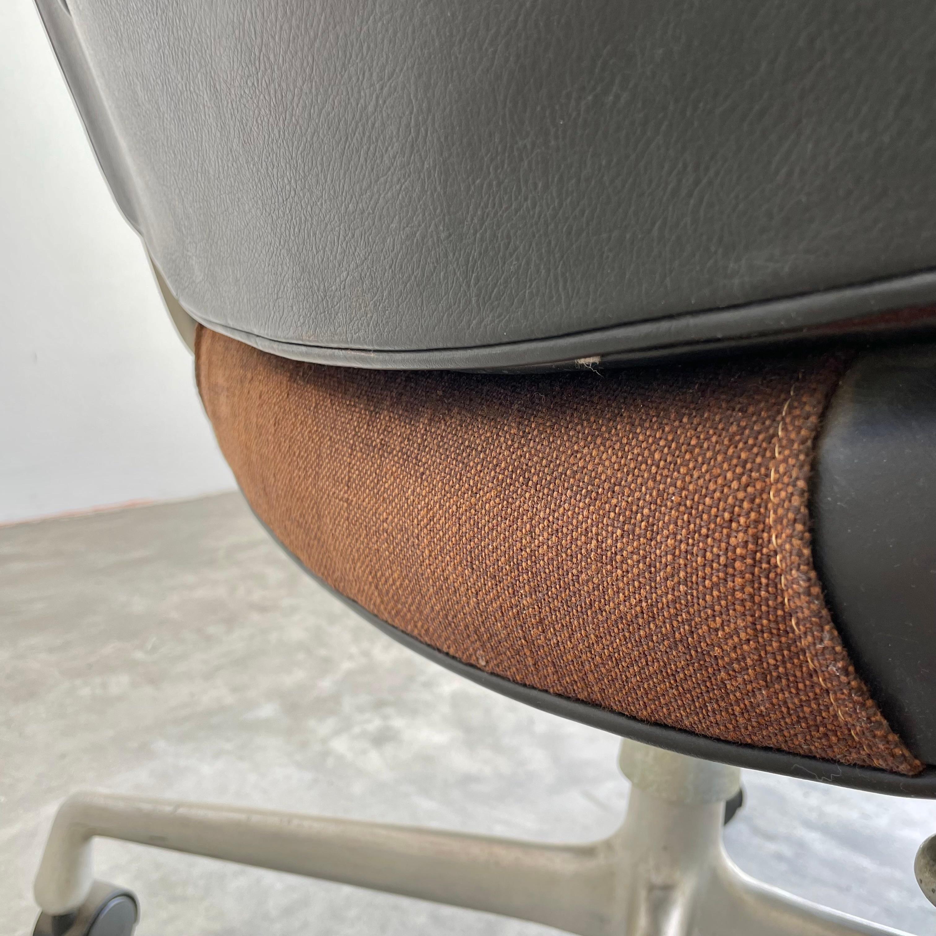 Eames Time Life Chair in Black Leather for Herman Miller, 1970s USA 5