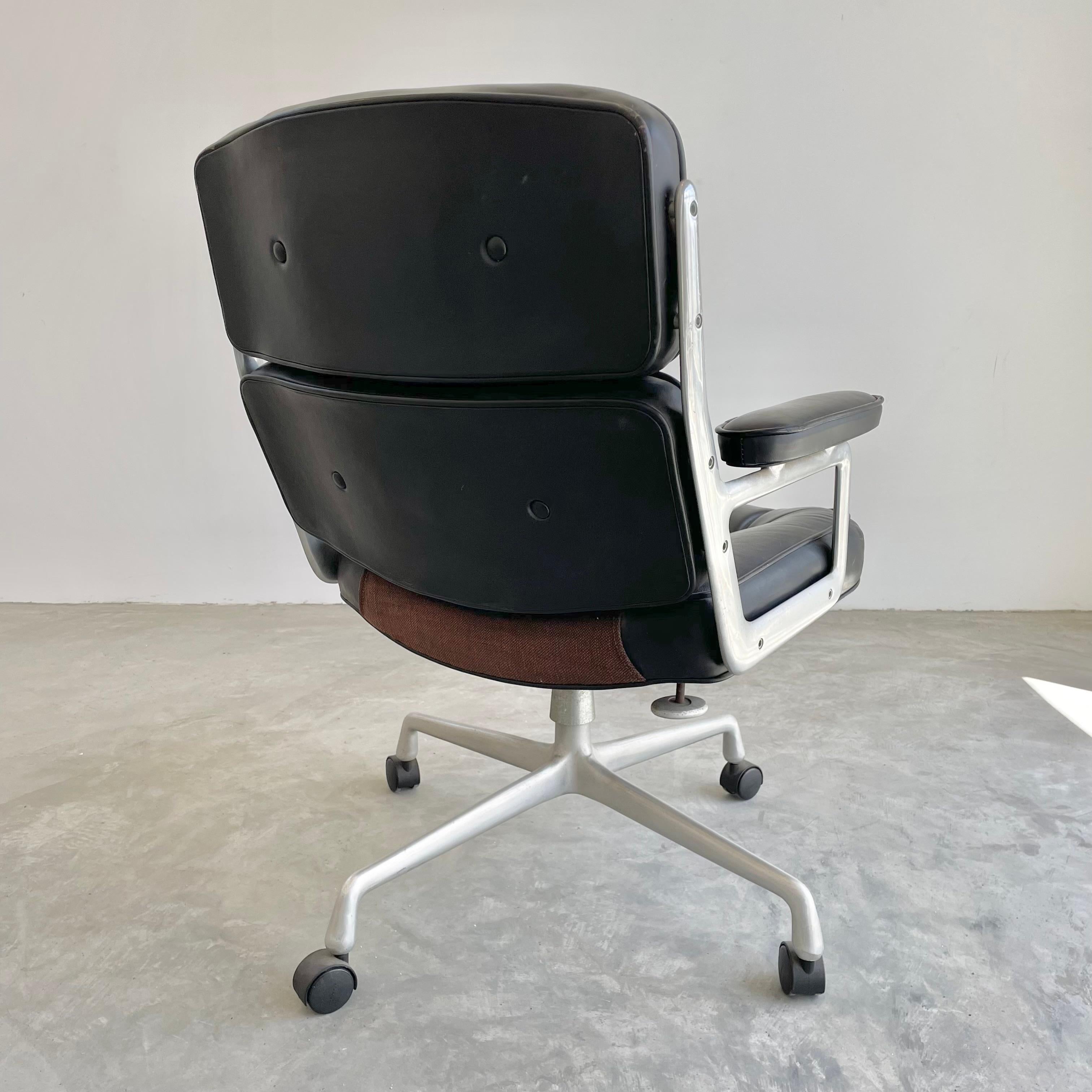 Mid-Century Modern Eames Time Life Chair in Black Leather for Herman Miller, 1970s USA