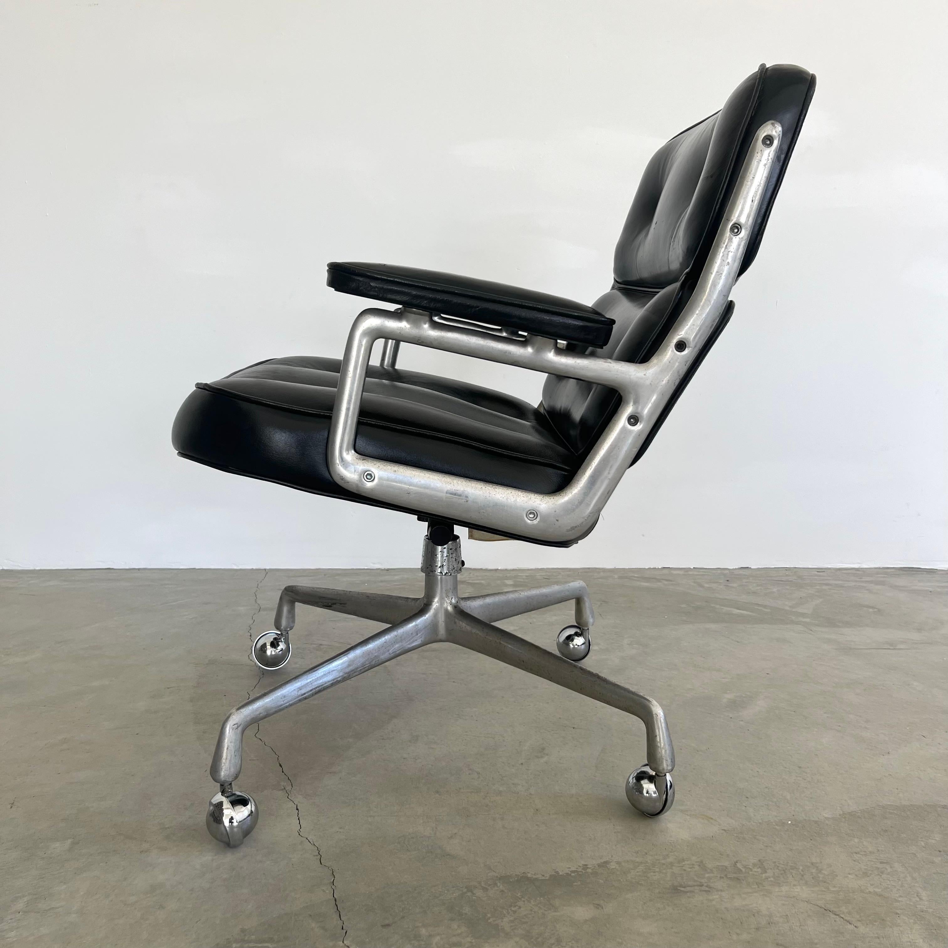 Eames Time Life Chair in Black Leather for Herman Miller, 1980s USA For Sale 1