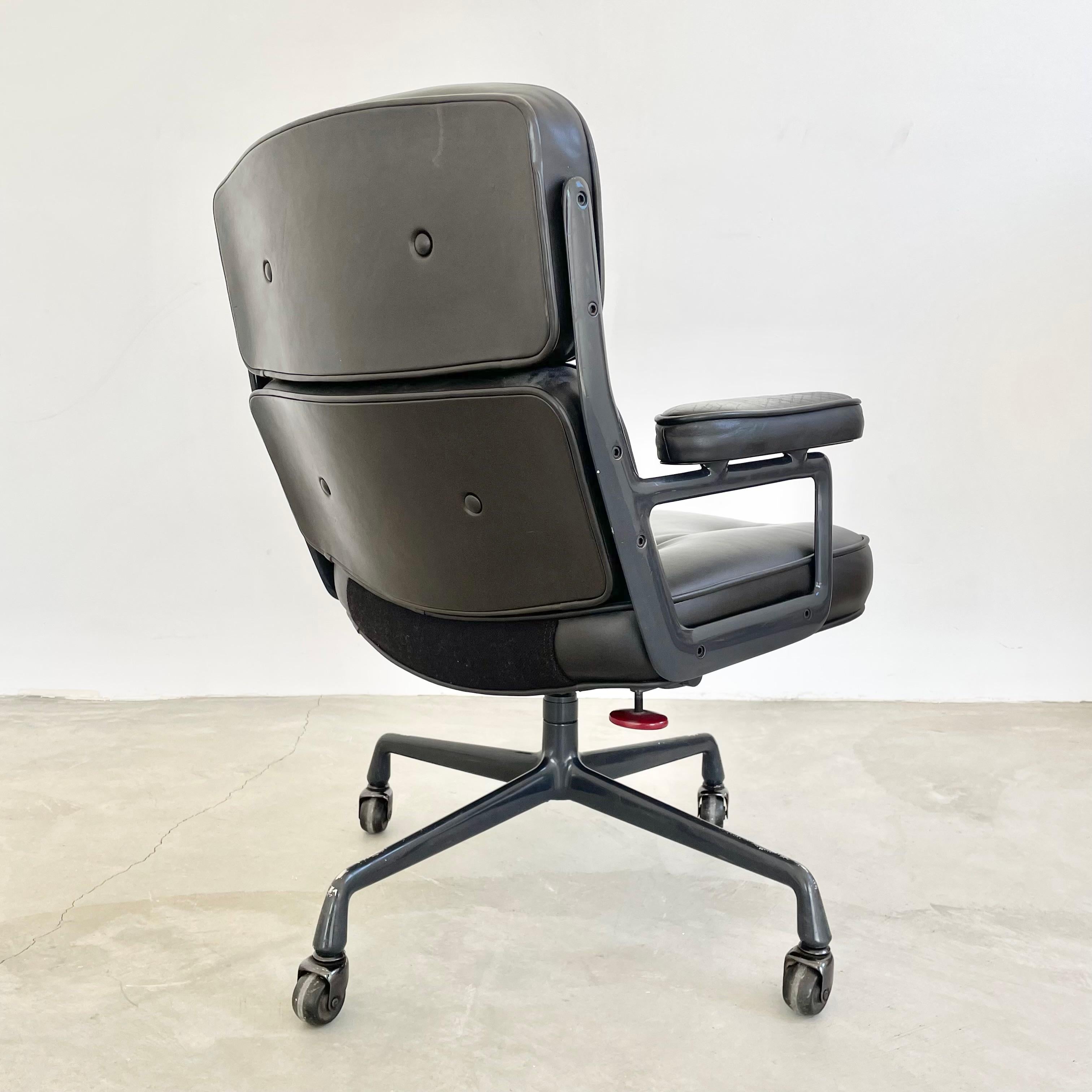 North American Eames Time Life Chair in Black Leather for Herman Miller, 1984 USA