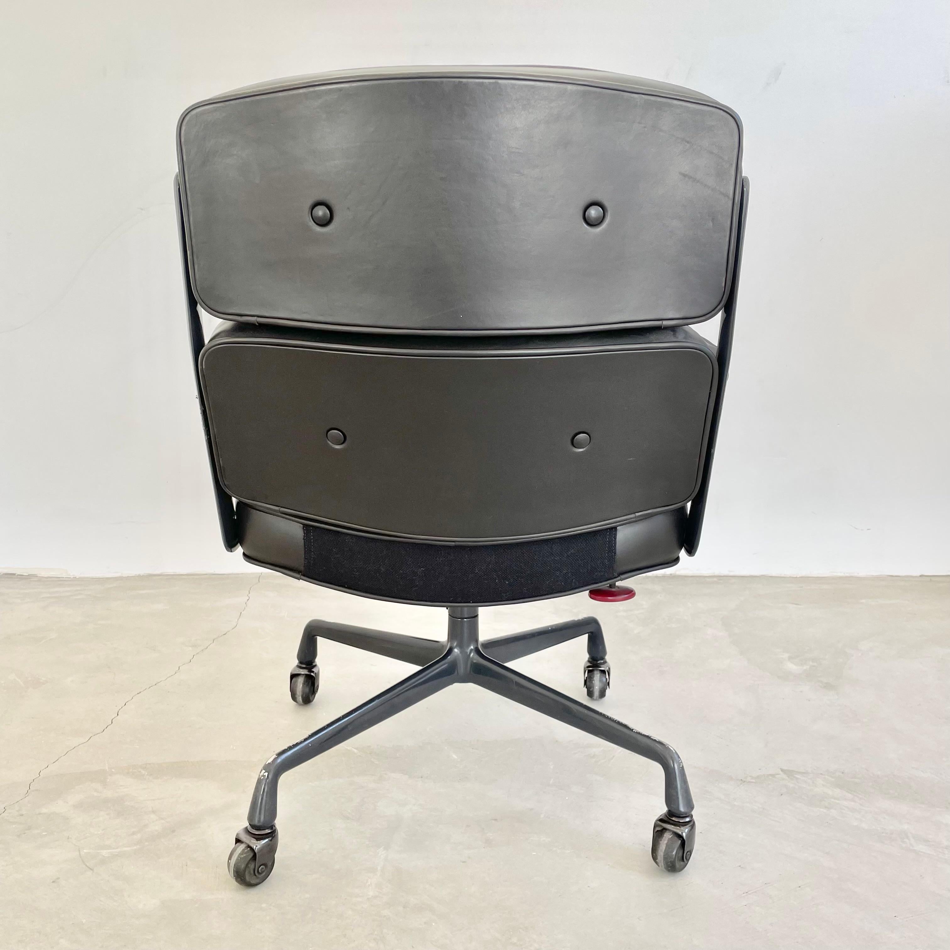 Late 20th Century Eames Time Life Chair in Black Leather for Herman Miller, 1984 USA