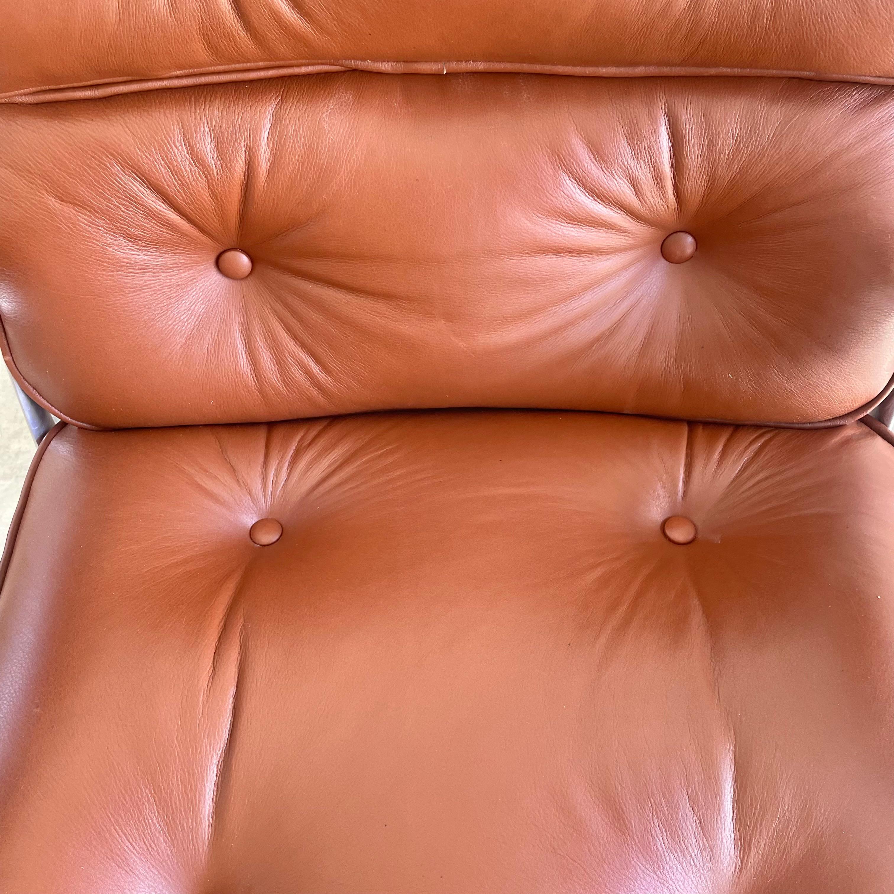 Eames Time Life Chair in Brown Leather for Herman Miller, 1984 USA For Sale 8