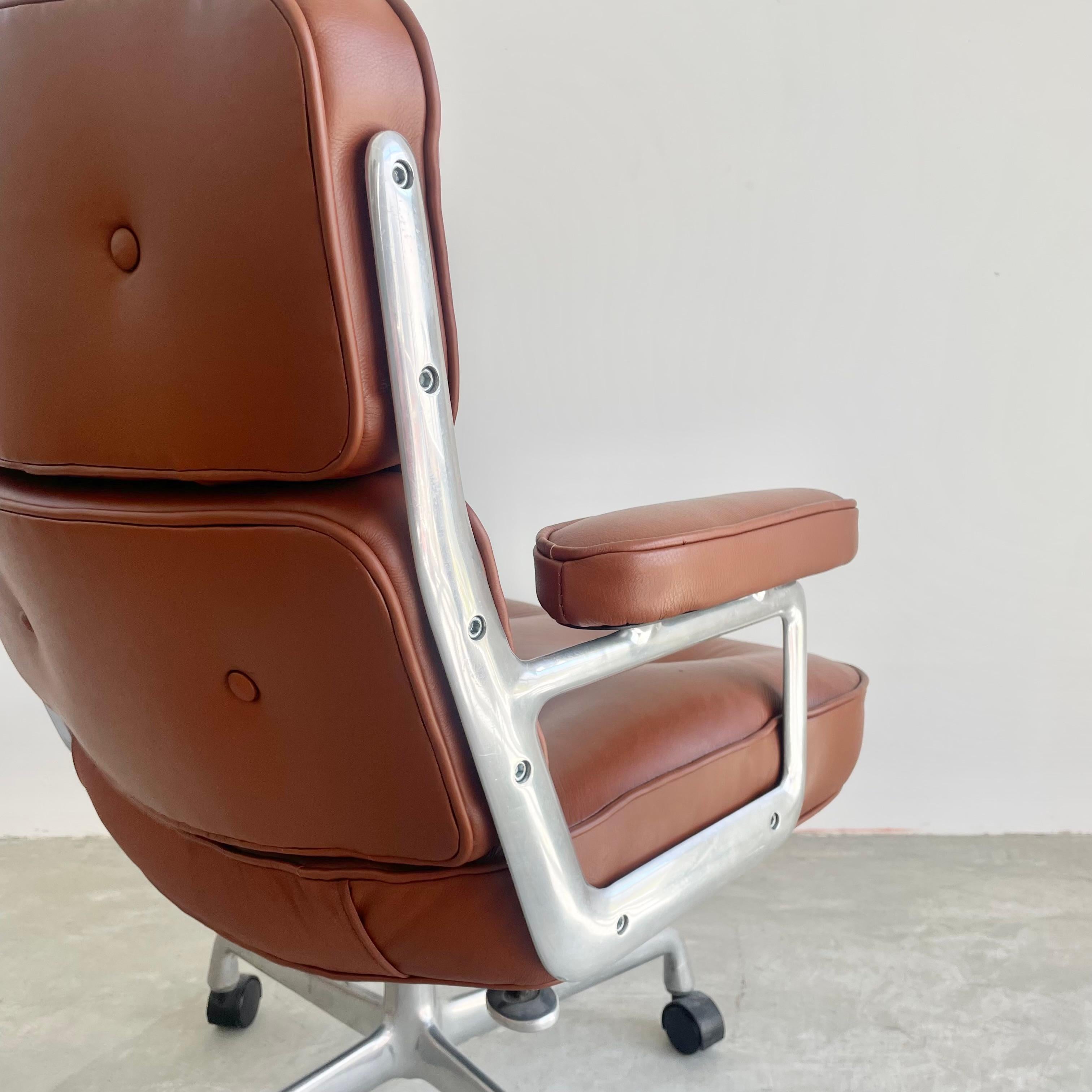 Aluminum Eames Time Life Chair in Brown Leather for Herman Miller, 1984 USA For Sale