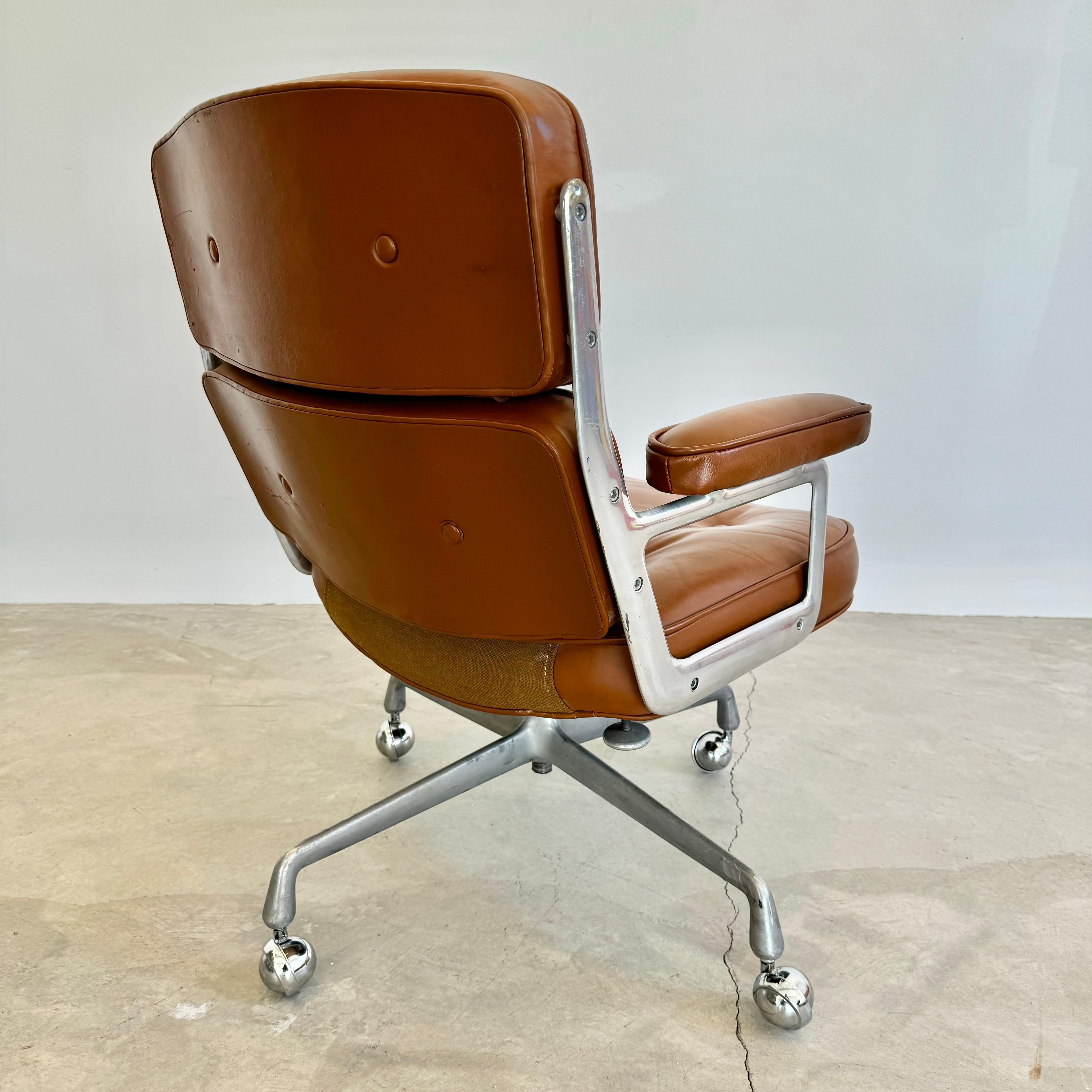 Aluminum Eames Time Life Chair in Butterscotch Leather for Herman Miller, 1970s USA
