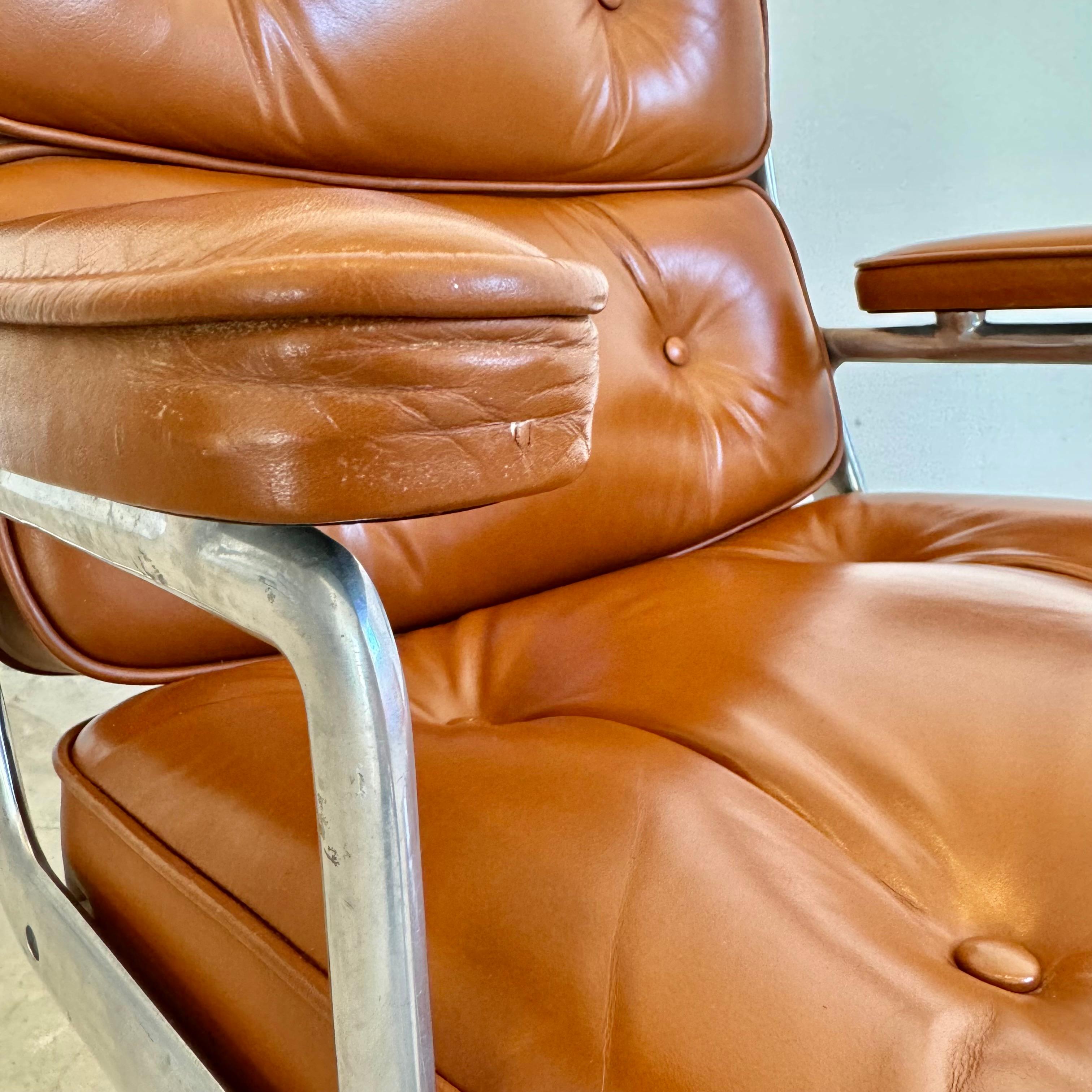 Eames Time Life Chair in Butterscotch Leather for Herman Miller, 1977 USA In Good Condition In Los Angeles, CA