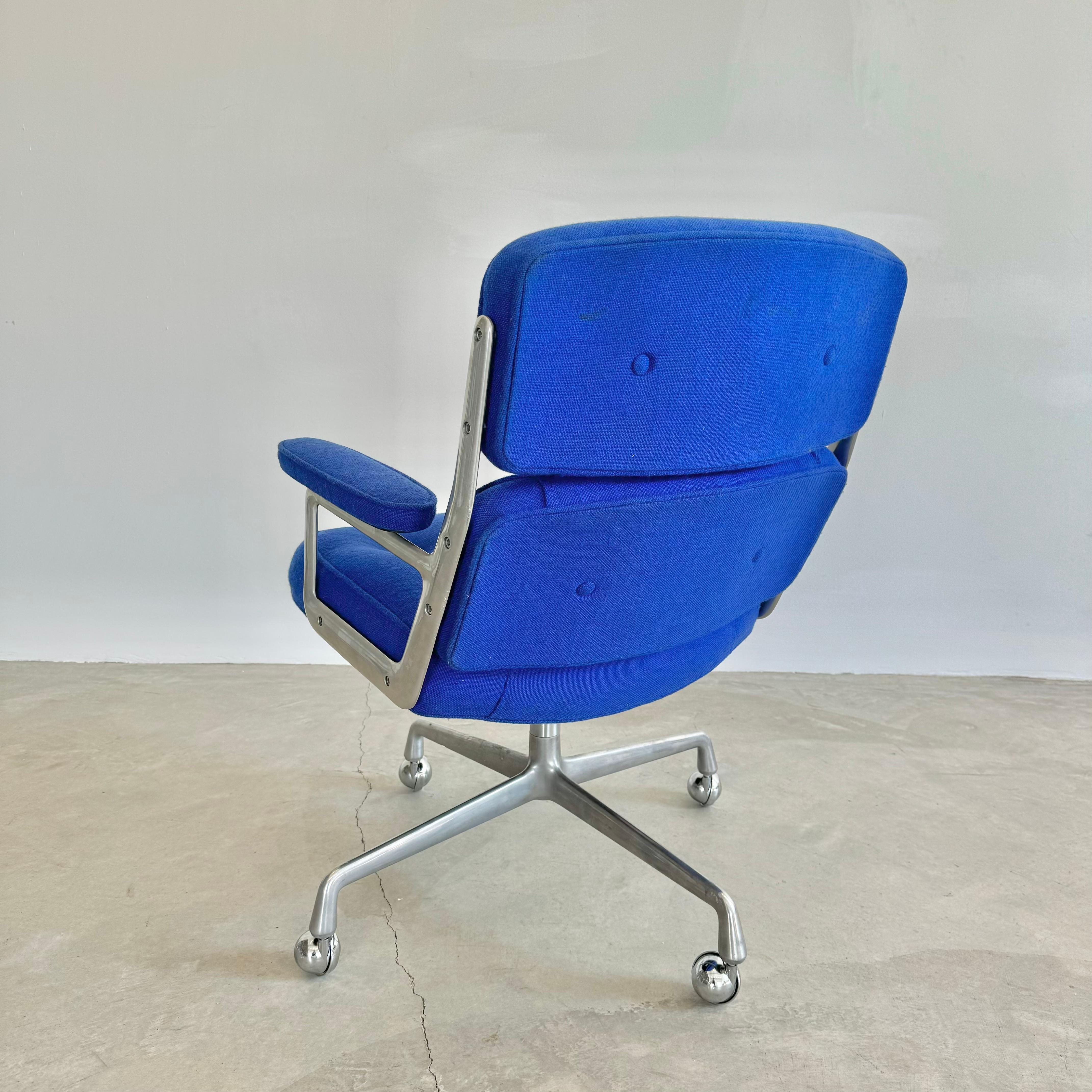Eames Time Life Chair in Navy Blue Burlap for Herman Miller, 1970s USA 2