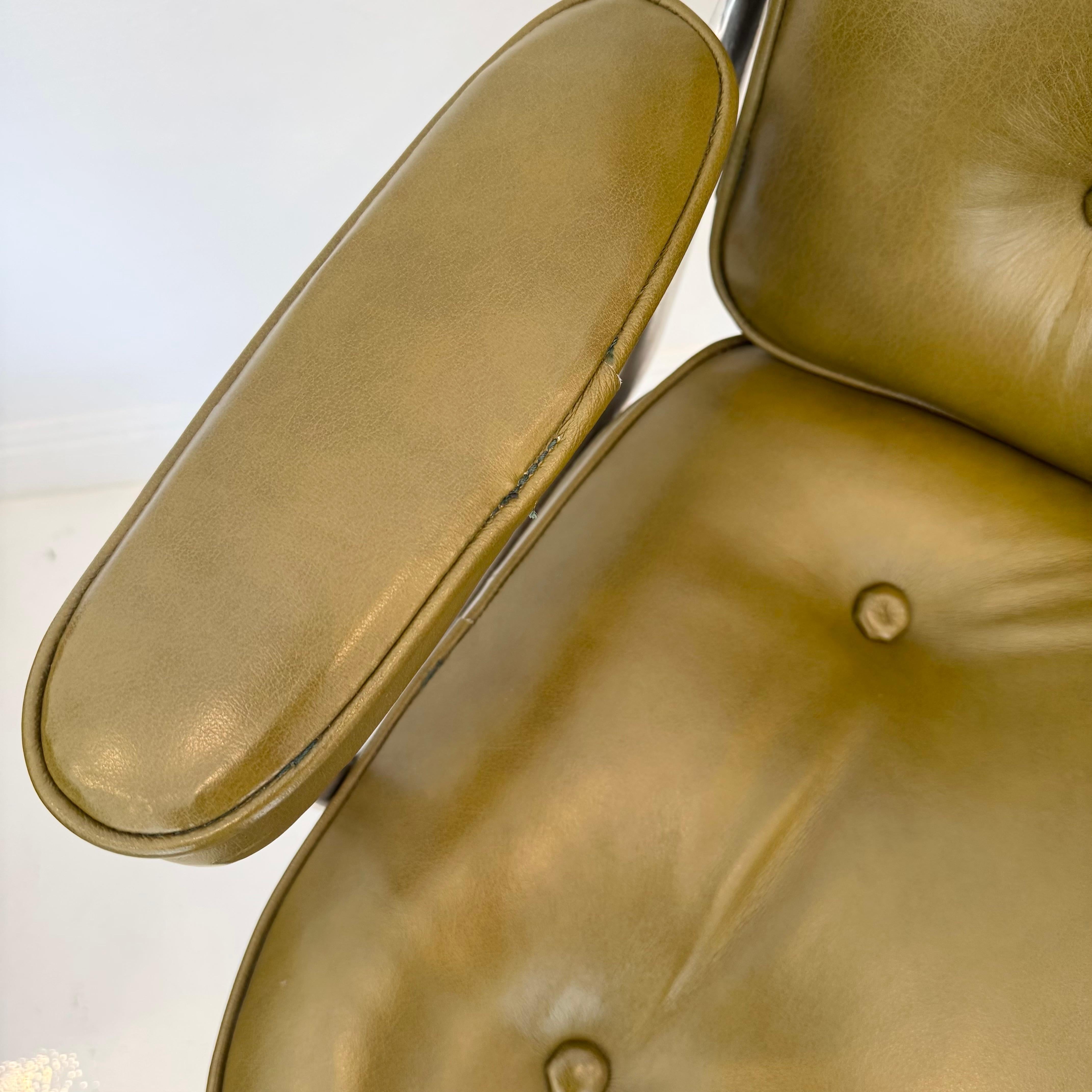 Sedia Eames Time Life in pelle d'ulivo per Herman Miller, anni '80 USA in vendita 4