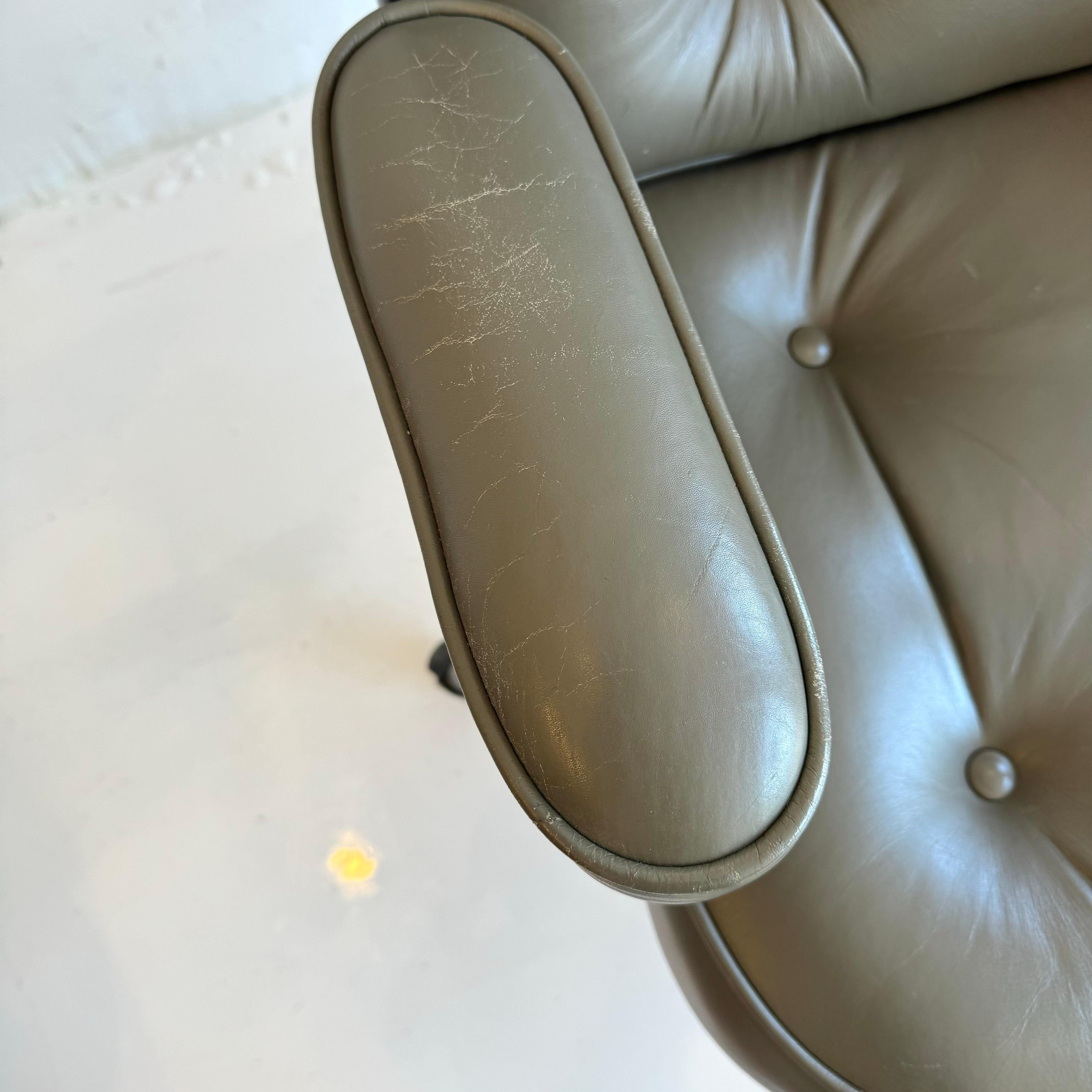 Silla Eames Time Life de piel de olivo para Herman Miller, c. 1984 EE.UU. 2