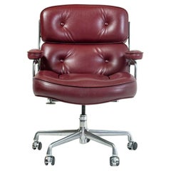 Chaise de bureau Eames Time Life en cuir marron d'origine