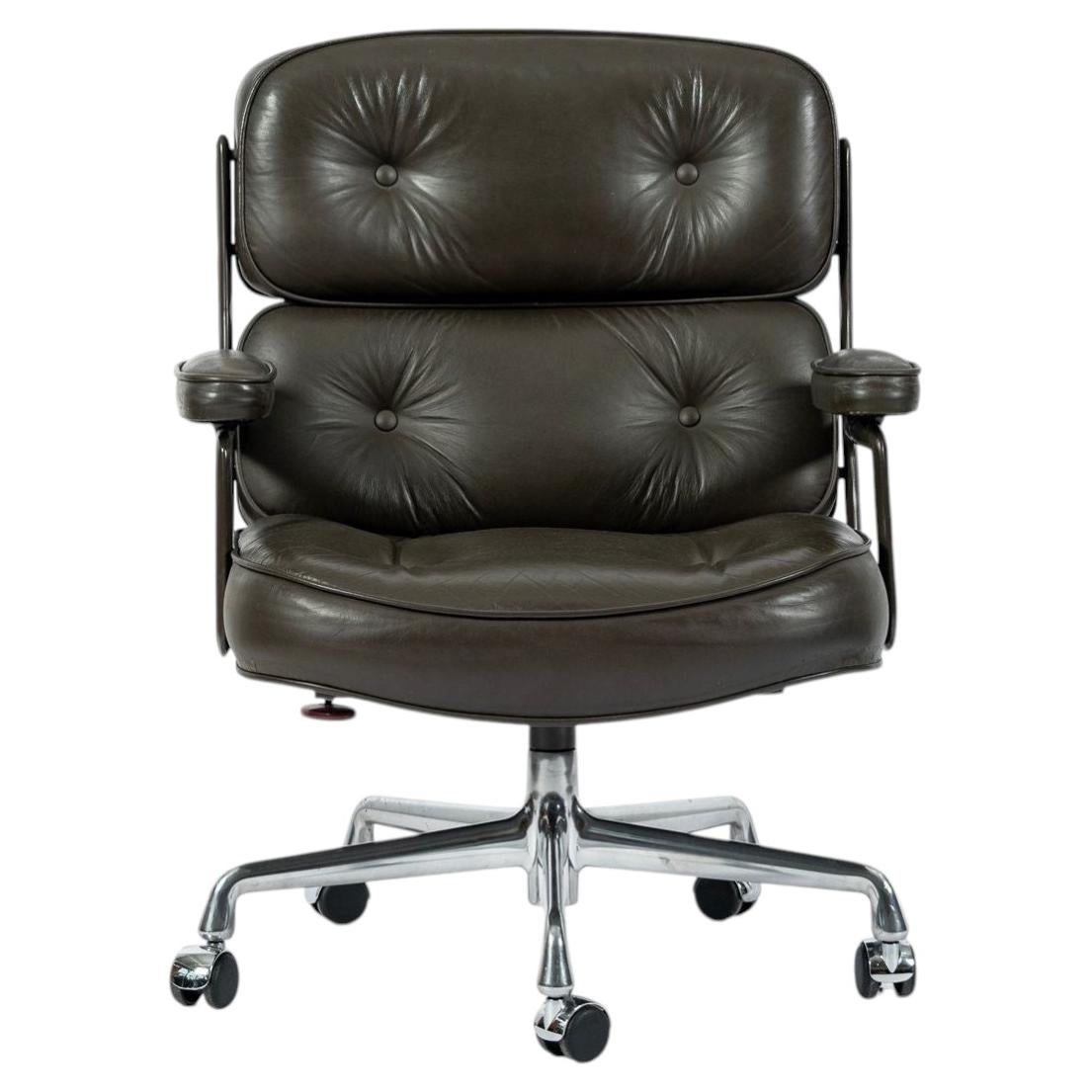 Eames Time Life Executive Lobby Chair for Herman Miller, Gray Leather Desk Chair