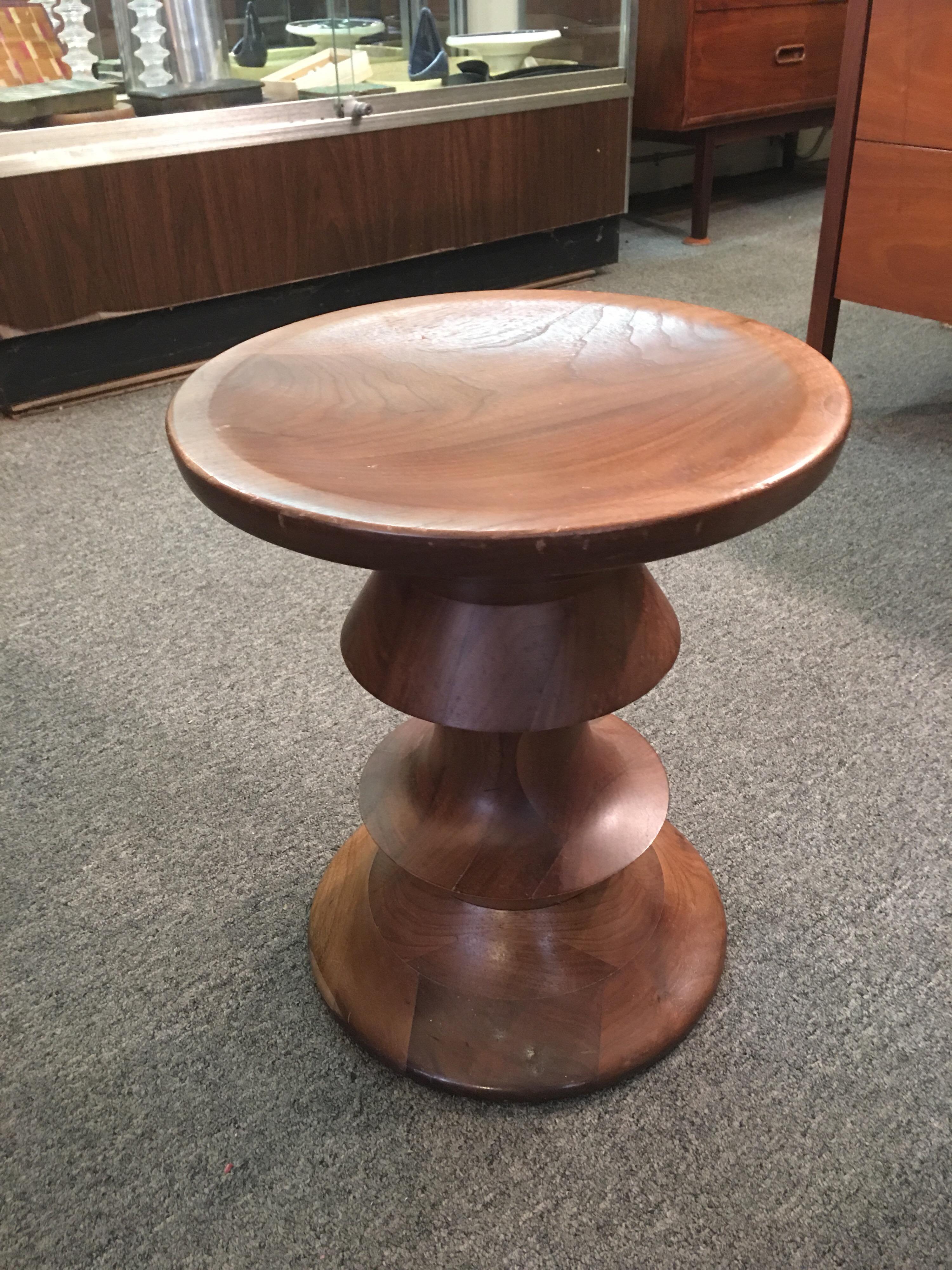Eames Time Life Herman Miller Shape C Walnut Stool In Good Condition In Philadelphia, PA