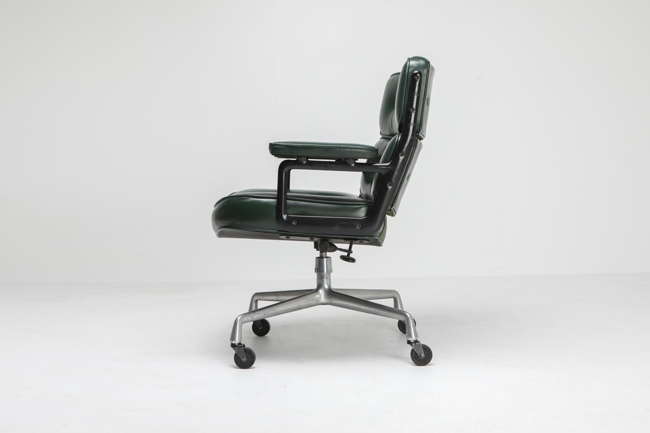 North American Eames Time Life Lobby Chair EA108 in Green Leather