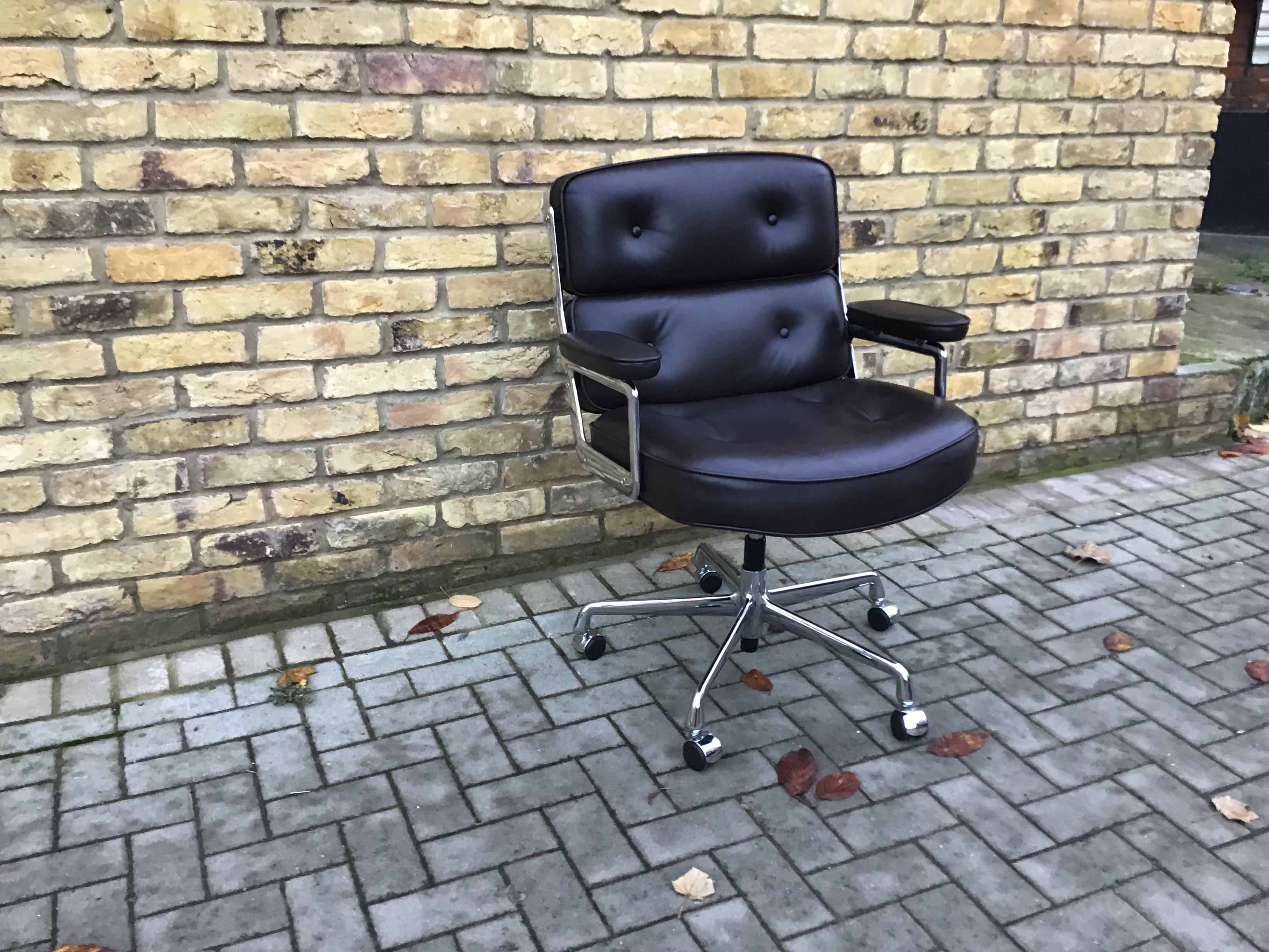 Polished Time-Life Executive Chair by Charles & Ray Eames