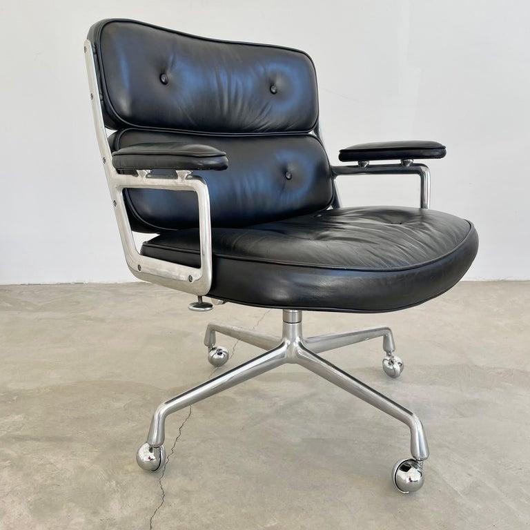 Late 20th Century Eames Time Life Lobby Chair in Black Leather for Herman Miller, 1983 USA