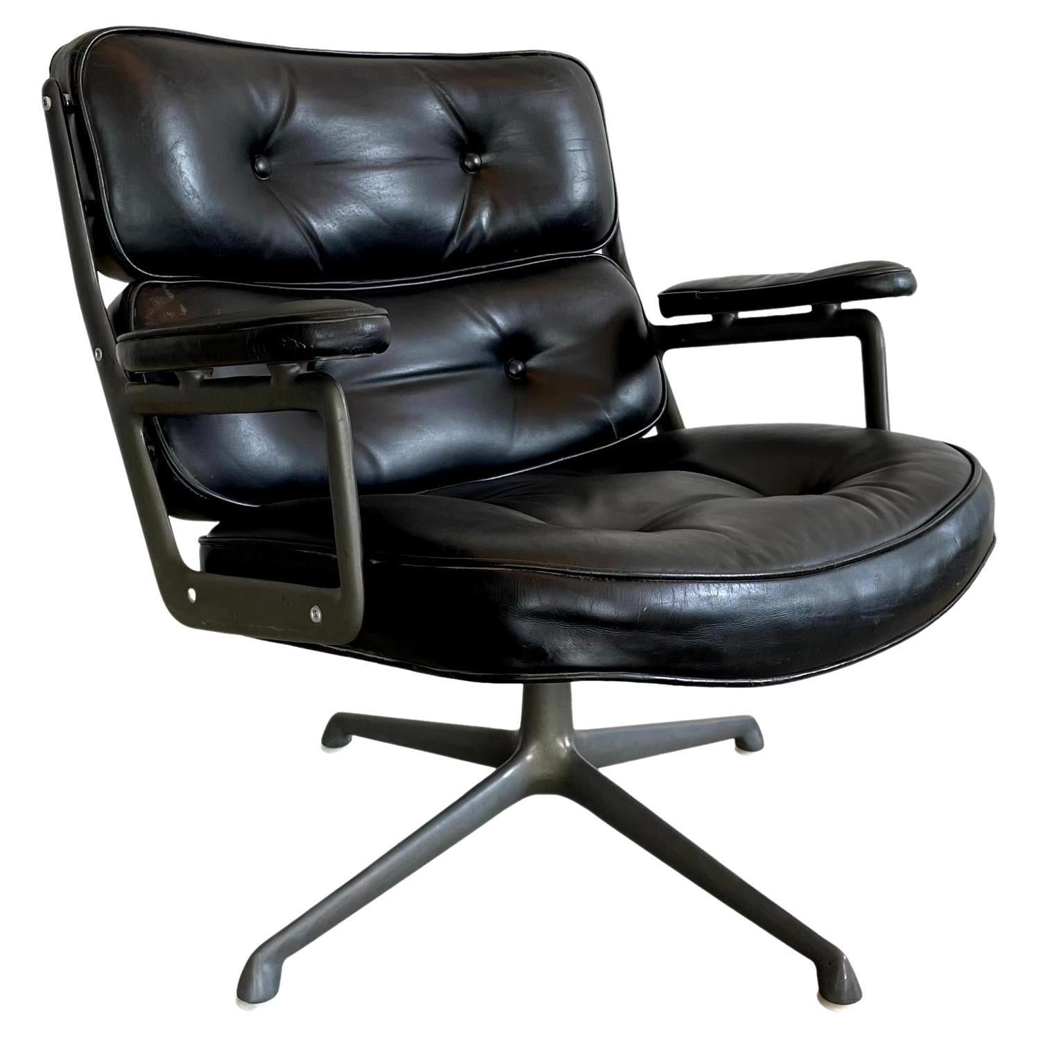 Eames Time Life Lobby Lounge Chair in Black Leather for Herman Miller, 1980s USA For Sale