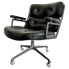 Chaise longue Eames Time Life Lobby en cuir noir pour Herman Miller, années 1980 USA