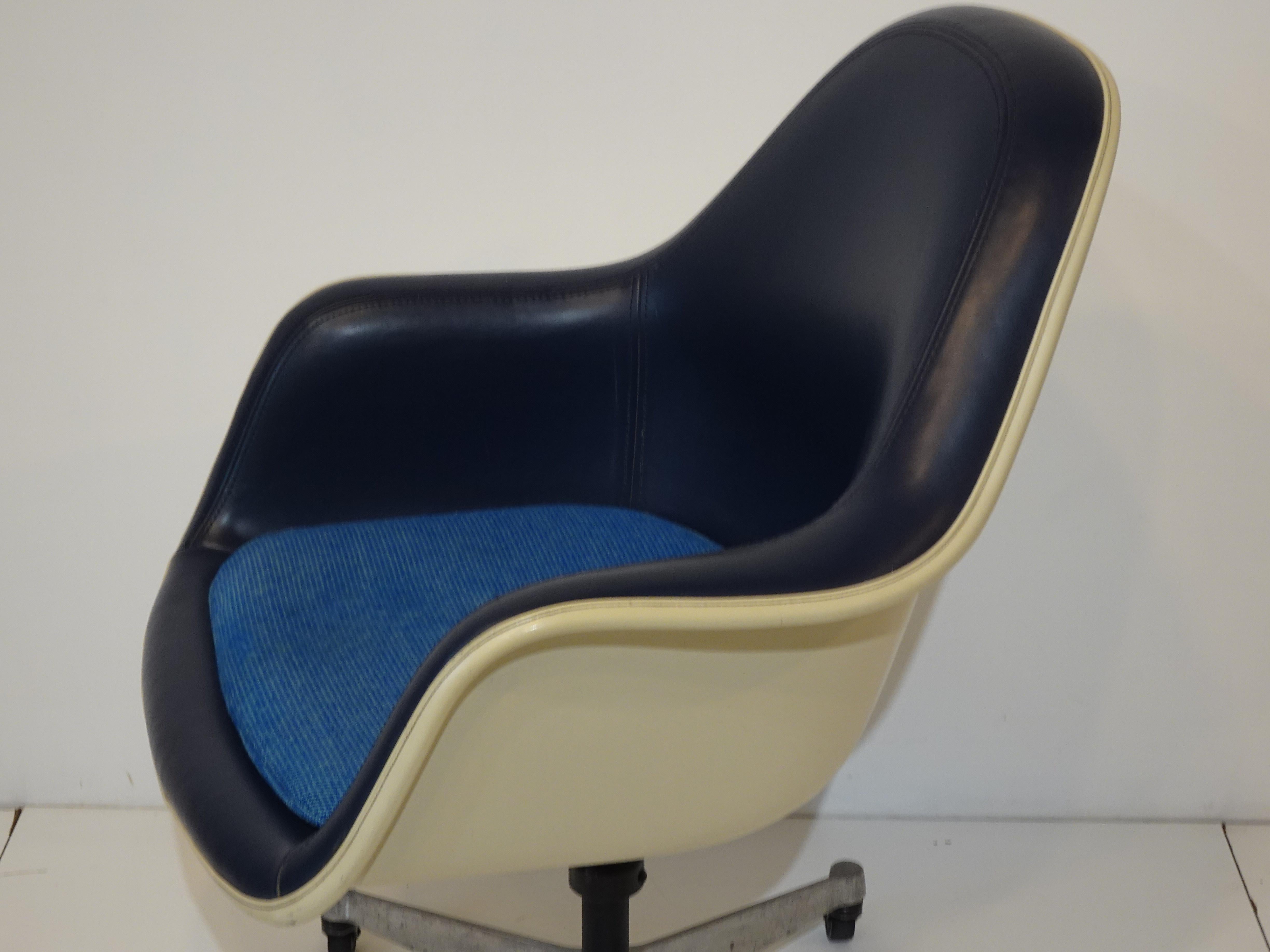 Eames Upholstered Rolling High Back Desk Chair by Herman Miller 1