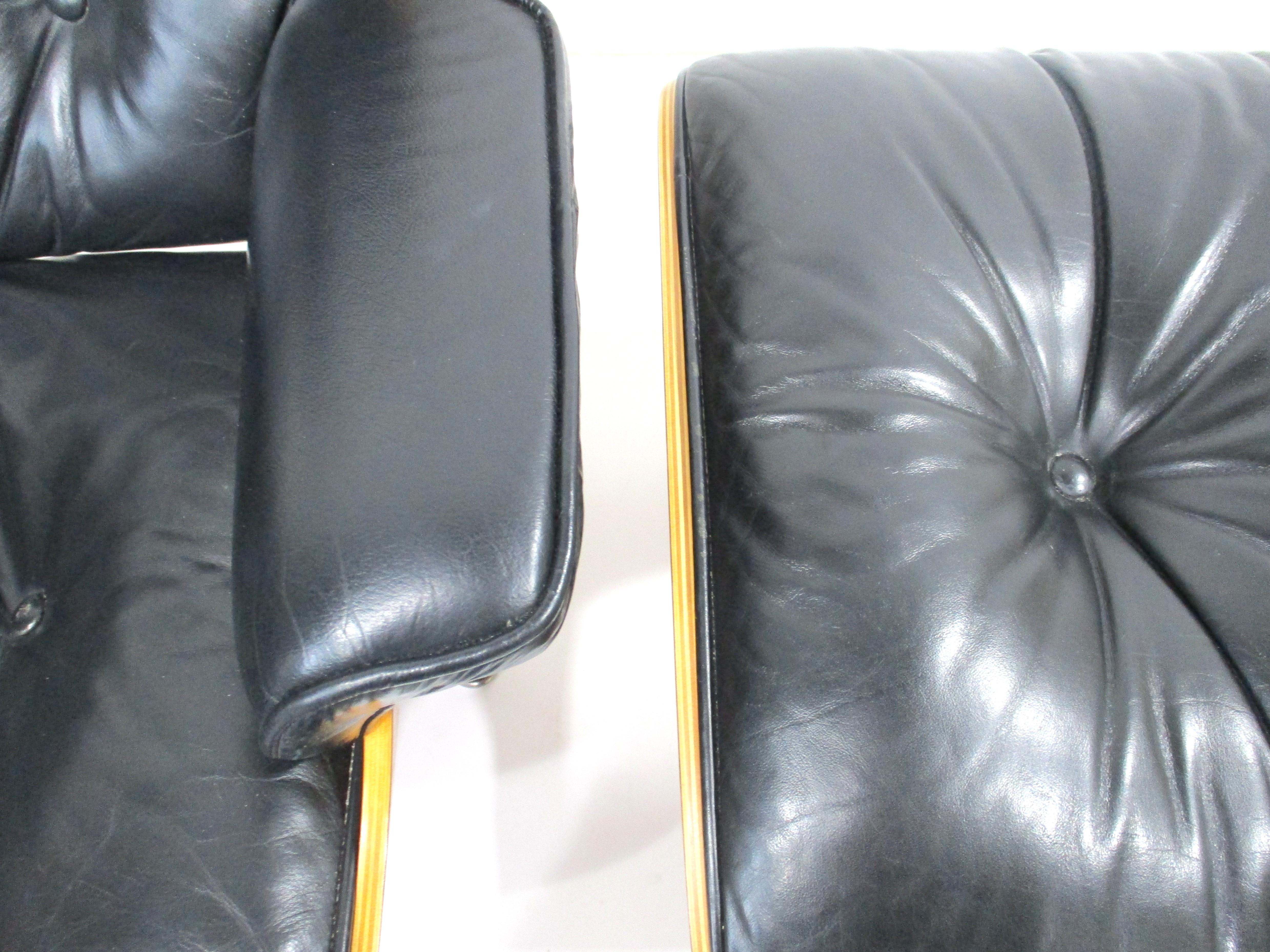Chaise longue Eames 670 avec pouf Herman Miller en vente 4