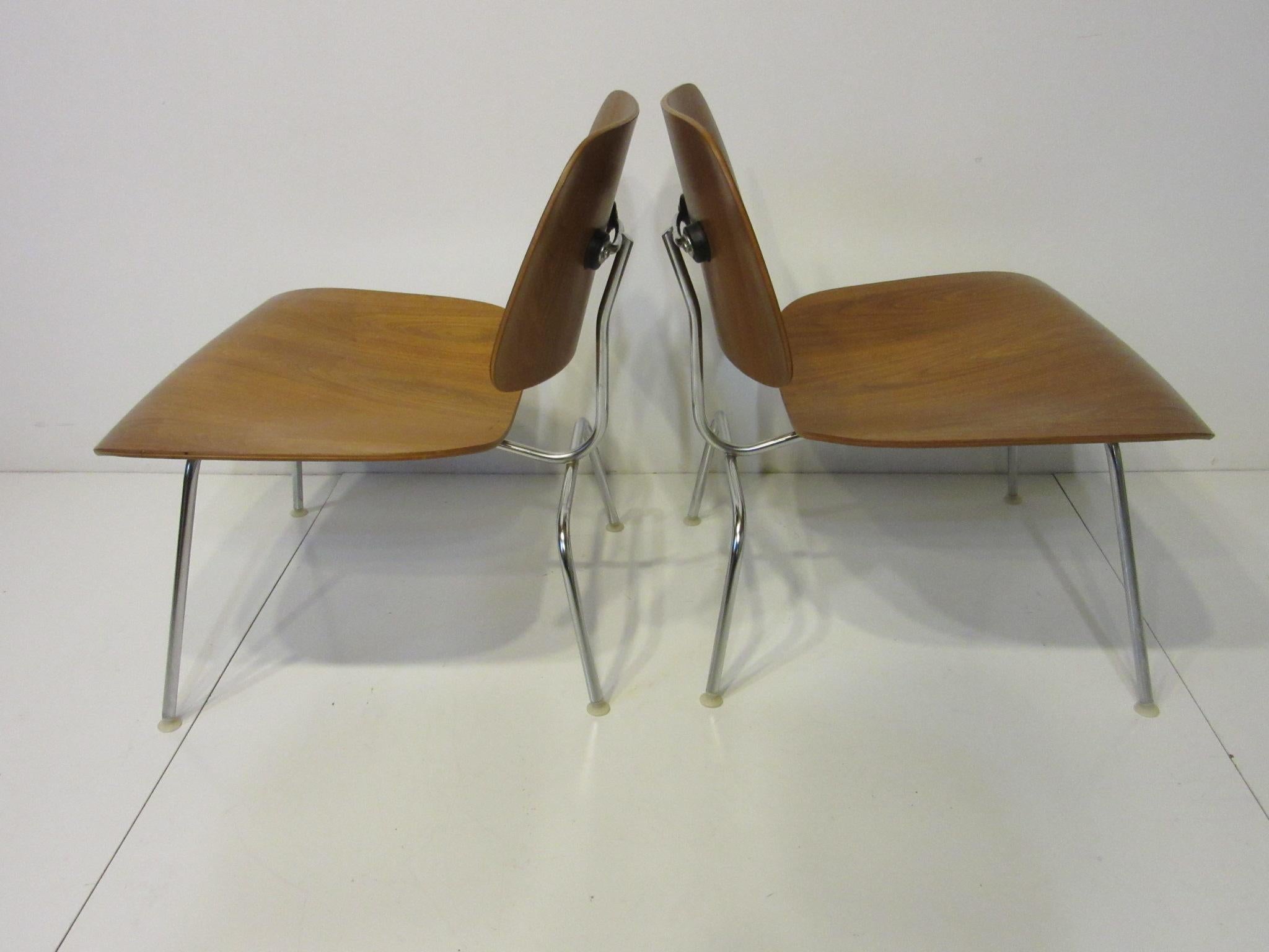Mid-Century Modern Eames Walnut LCM Lounge Chairs for Herman Miller
