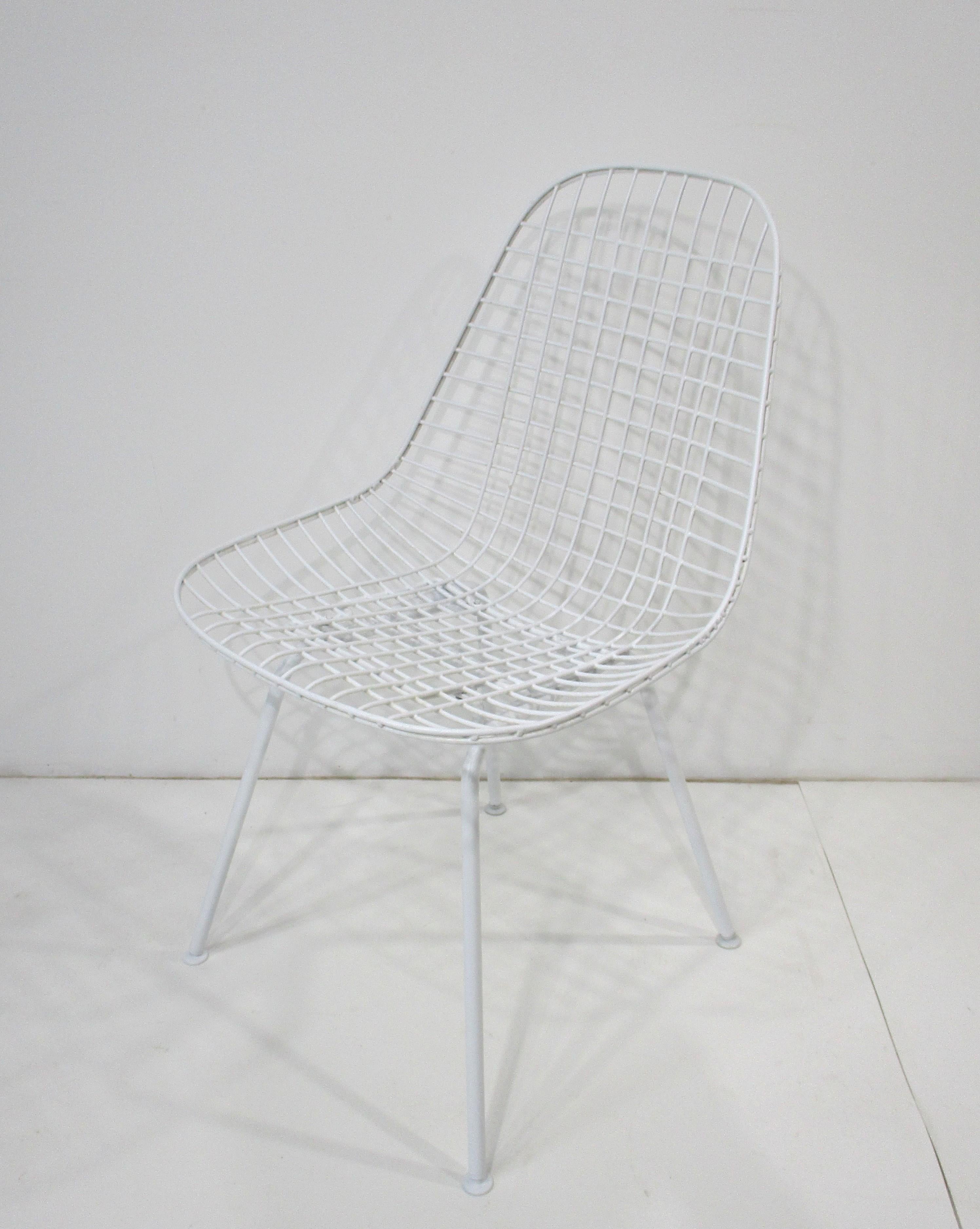 Americano Sedie da pranzo Wire Scoop di Eames per Herman Miller in vendita