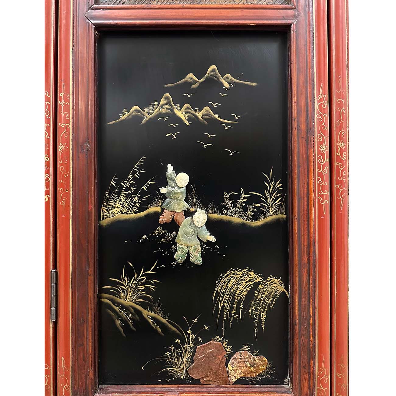 Sculpté à la main Paravent/diviseur de pièce en bois de feuillus chinois du début du 20e siècle avec incrustation de jade en vente