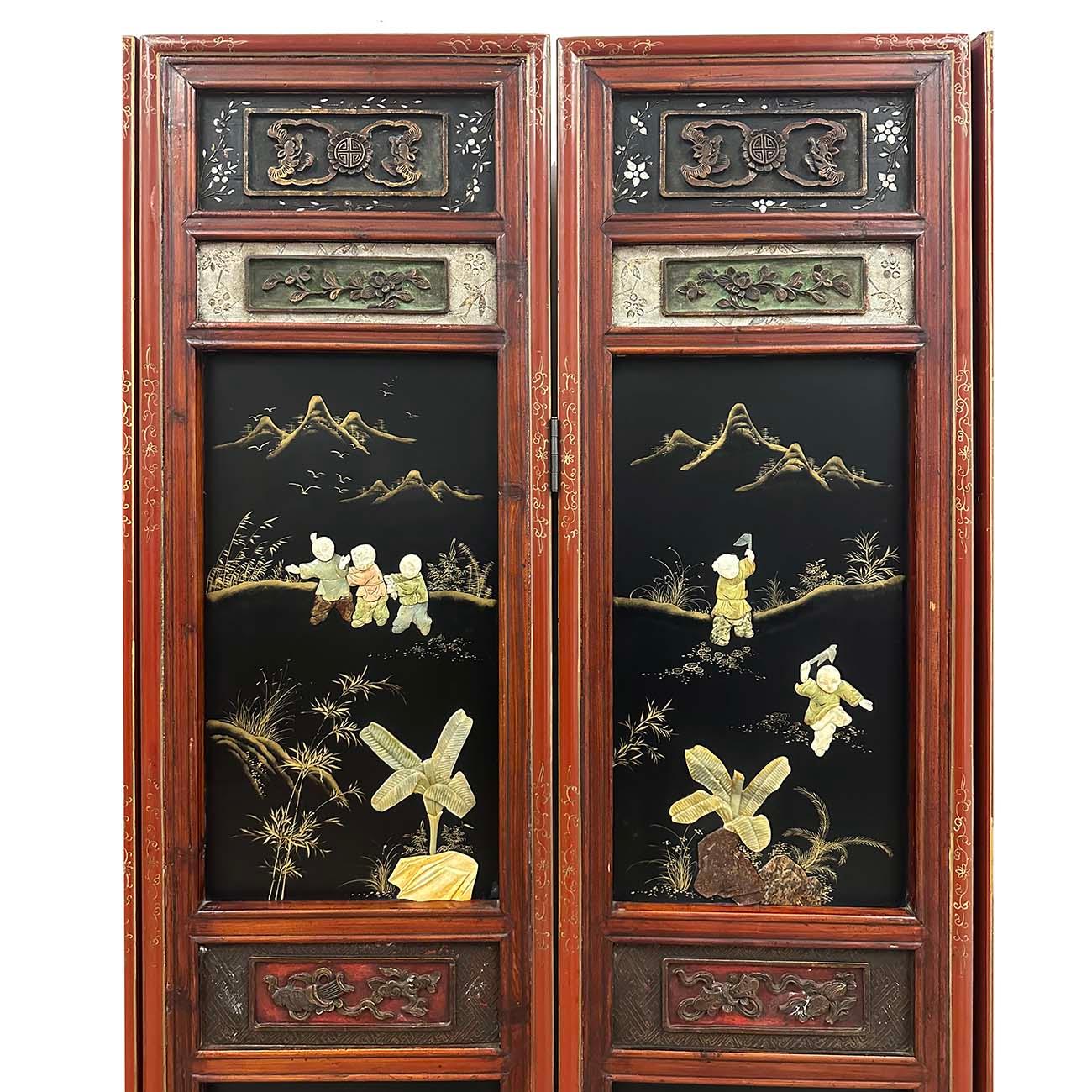 Paravent/diviseur de pièce en bois de feuillus chinois du début du 20e siècle avec incrustation de jade Bon état - En vente à Pomona, CA